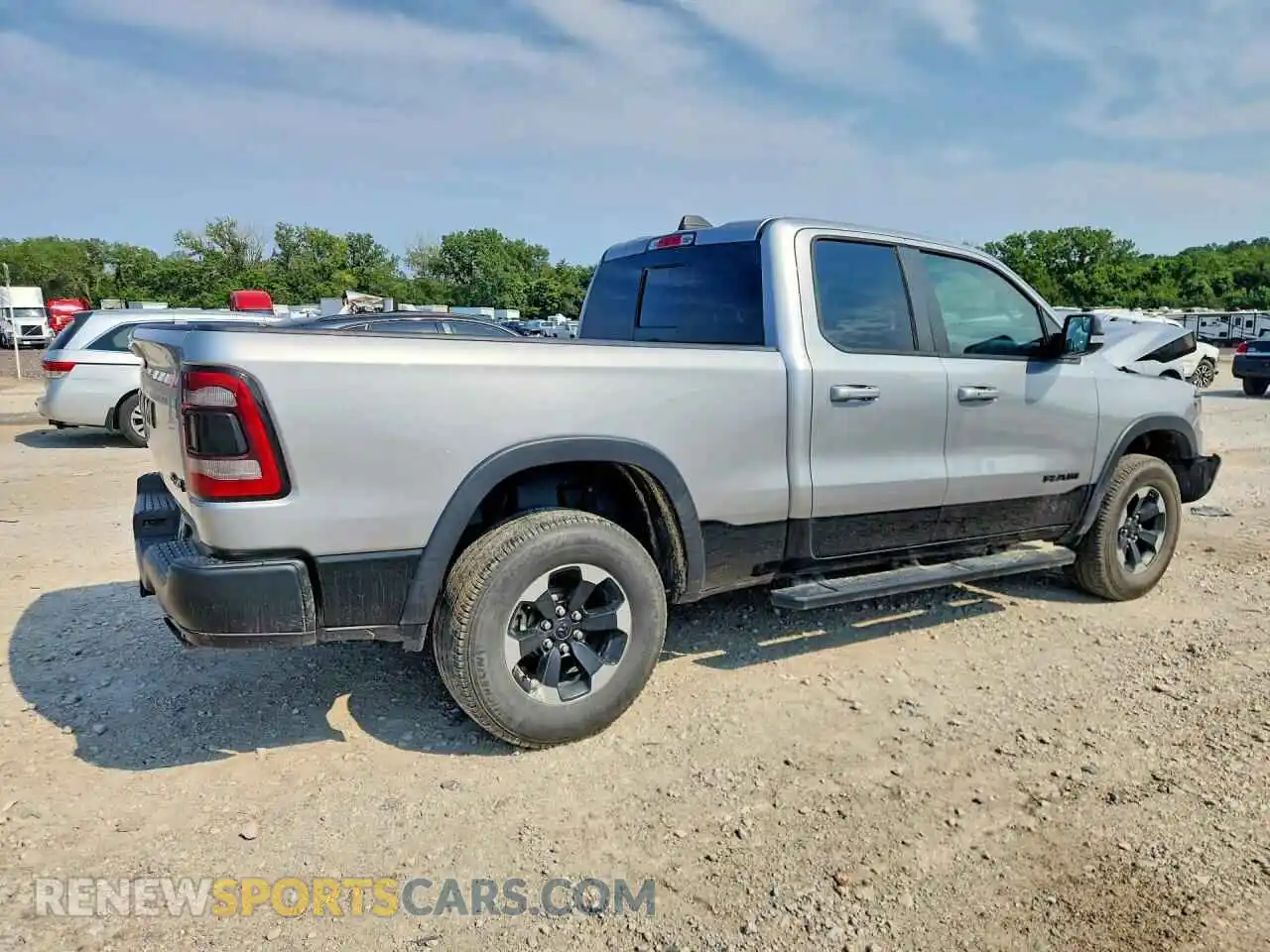 3 Photograph of a damaged car 1C6SRFET7MN541955 RAM 1500 2021