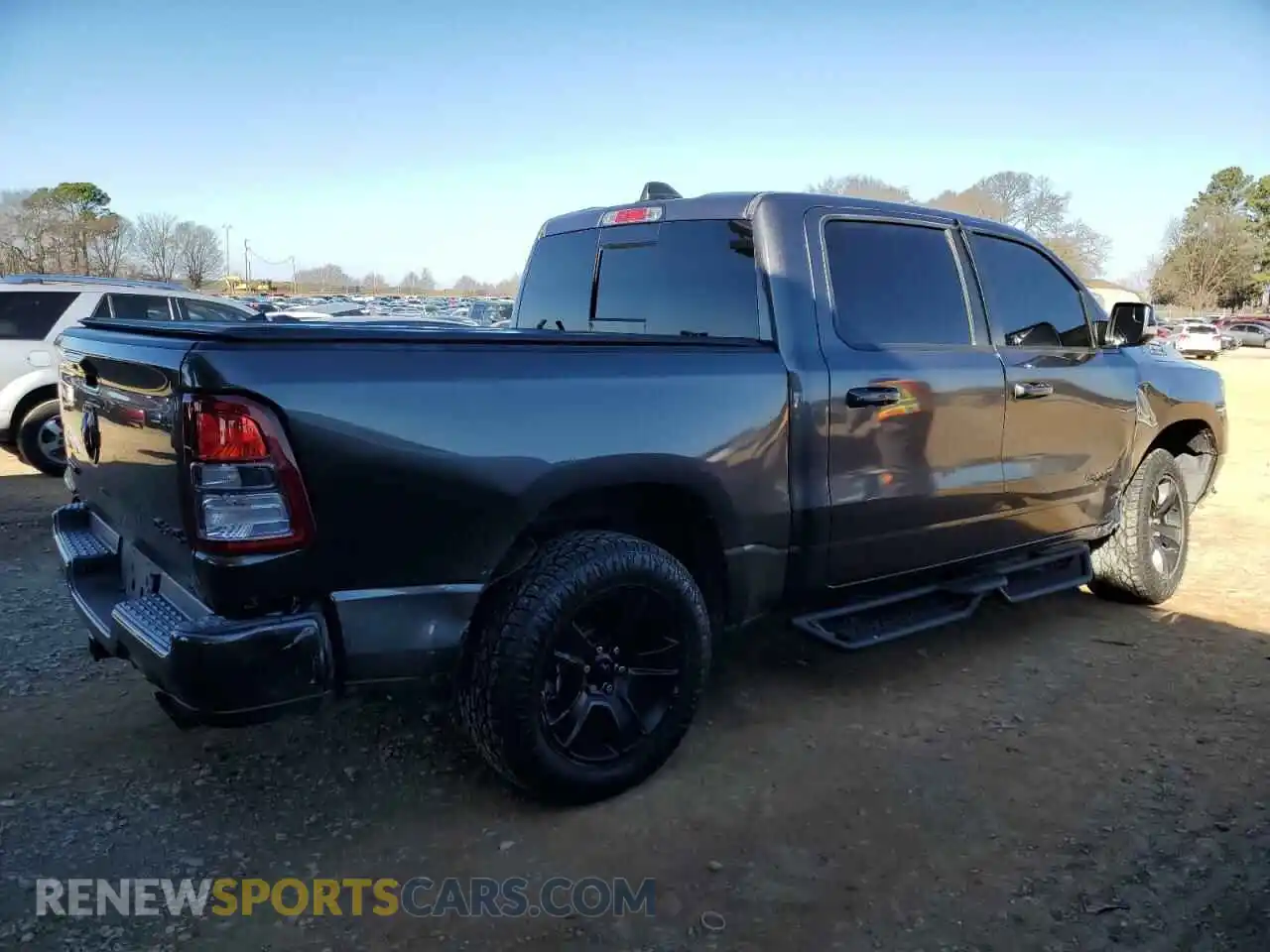 3 fotografías del automóvil dañado 1C6SRFFM9MN667872 RAM 1500 2021