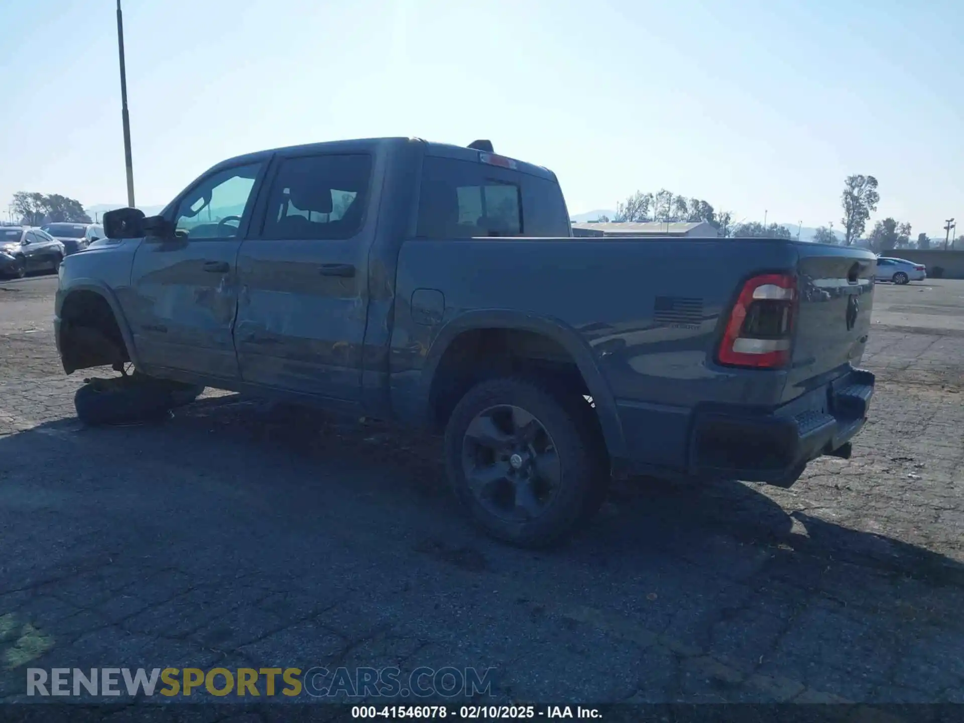 3 Photograph of a damaged car 1C6SRFFT0MN596990 RAM 1500 2021