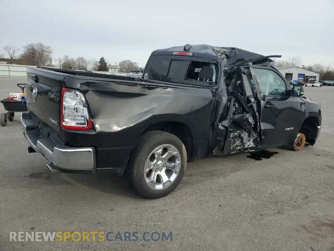 3 fotografías del automóvil dañado 1C6SRFFT1MN668148 RAM 1500 2021