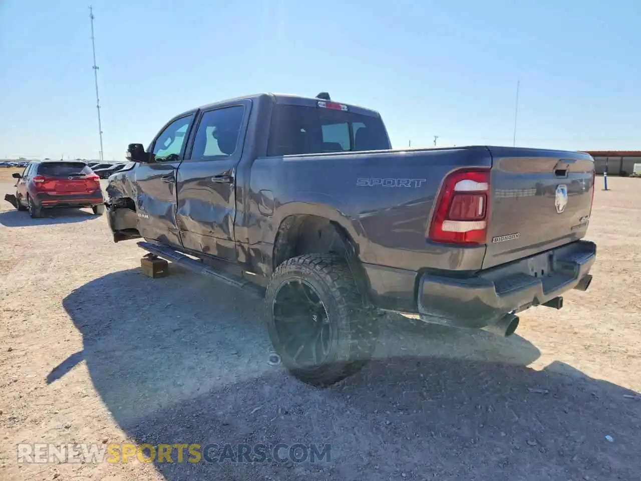2 Фотография поврежденного автомобиля 1C6SRFFT3MN735803 RAM 1500 2021