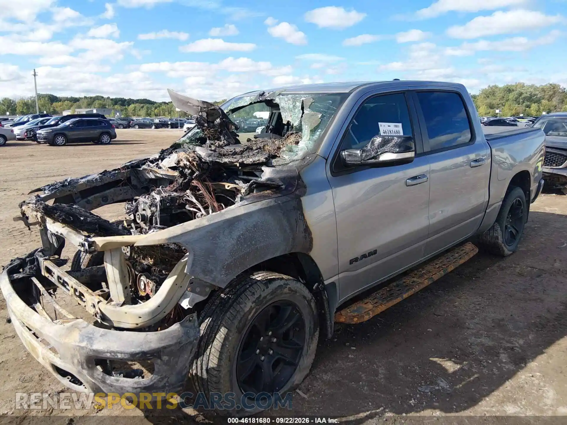 2 fotografías del automóvil dañado 1C6SRFFT4MN650906 RAM 1500 2021