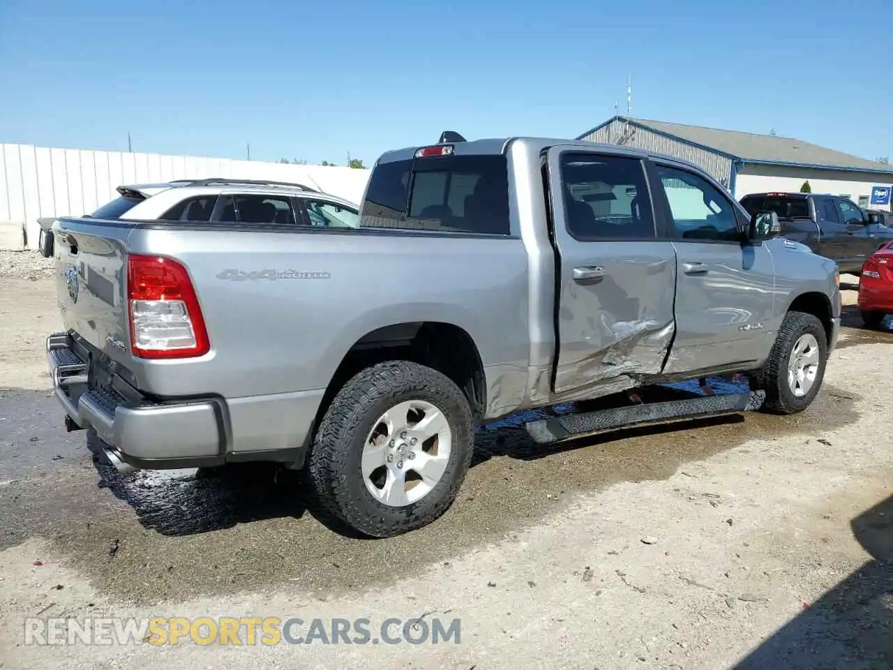 3 fotografías del automóvil dañado 1C6SRFFT4MN773248 RAM 1500 2021