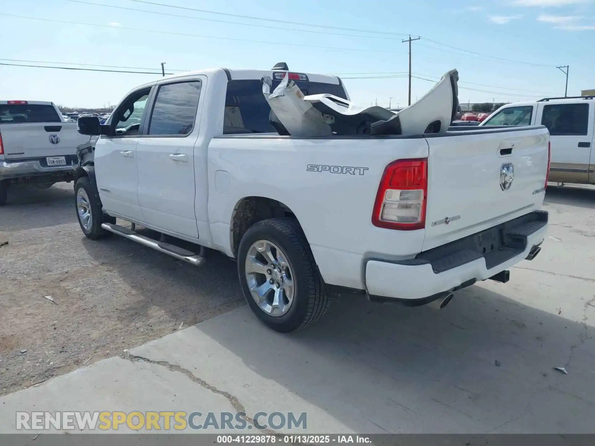 3 Photograph of a damaged car 1C6SRFFT5MN650476 RAM 1500 2021