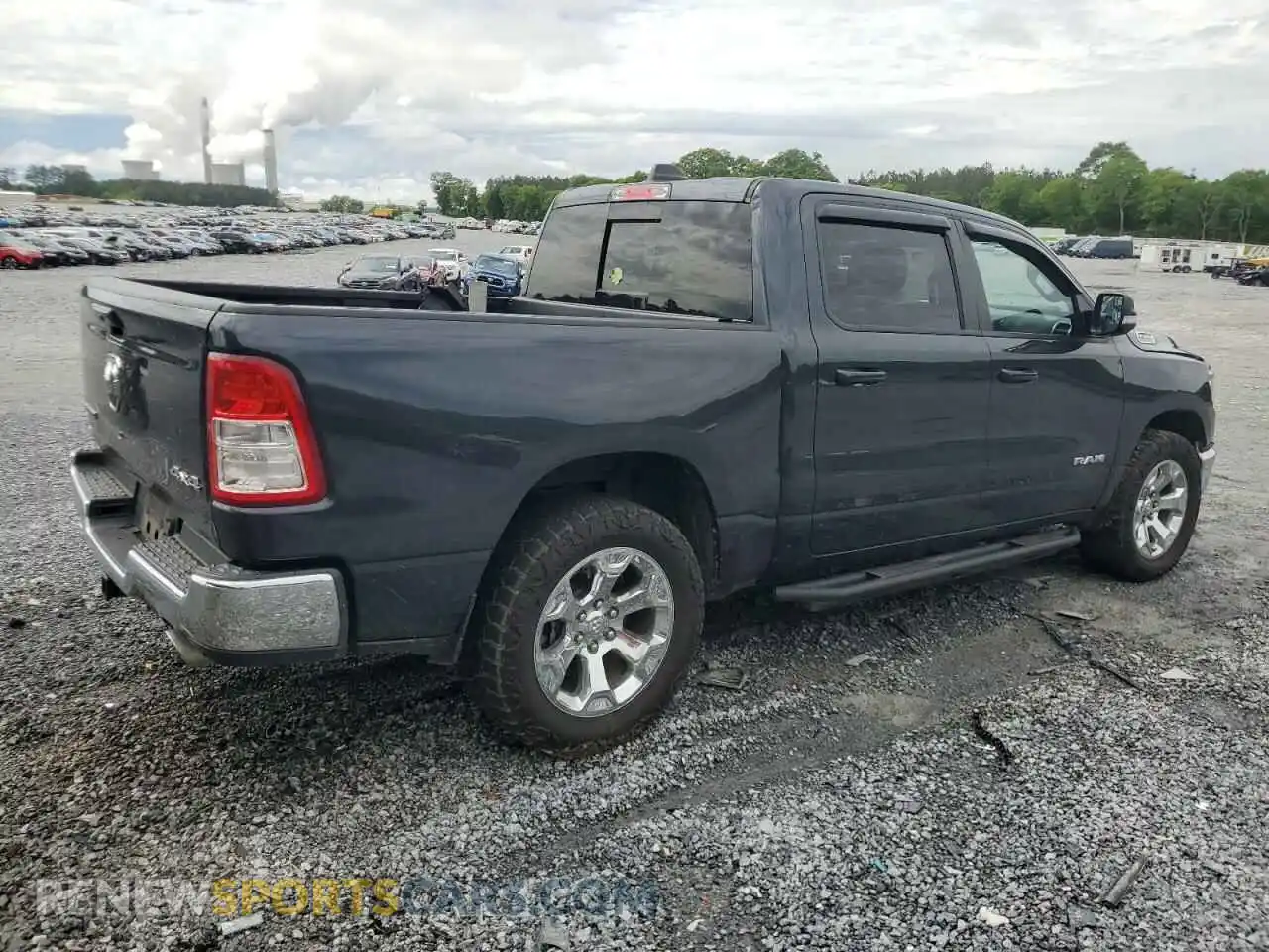 3 Photograph of a damaged car 1C6SRFFT5MN695160 RAM 1500 2021