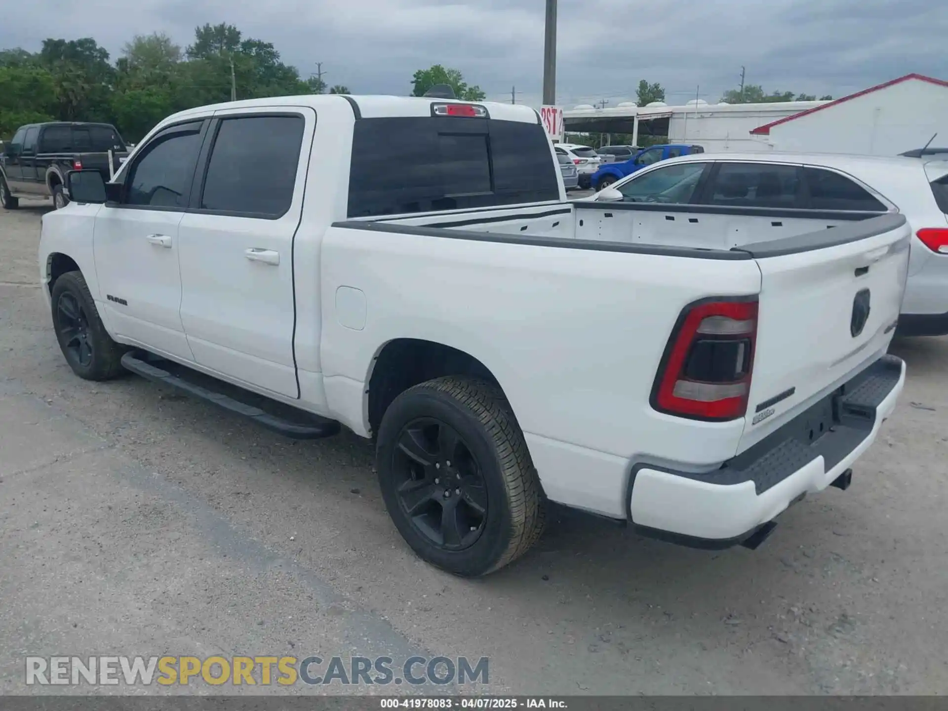 3 Photograph of a damaged car 1C6SRFFT5MN733681 RAM 1500 2021