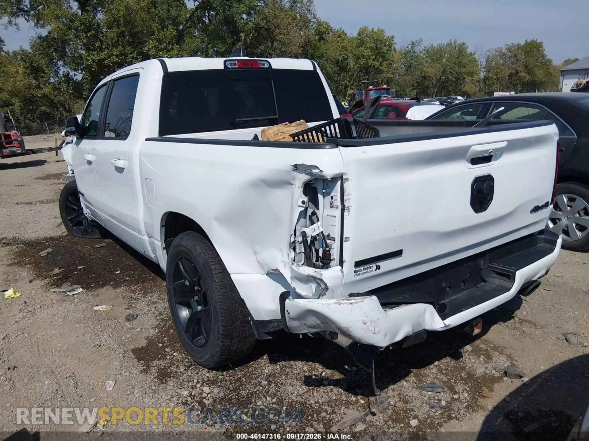 3 Photograph of a damaged car 1C6SRFFT7MN516827 RAM 1500 2021