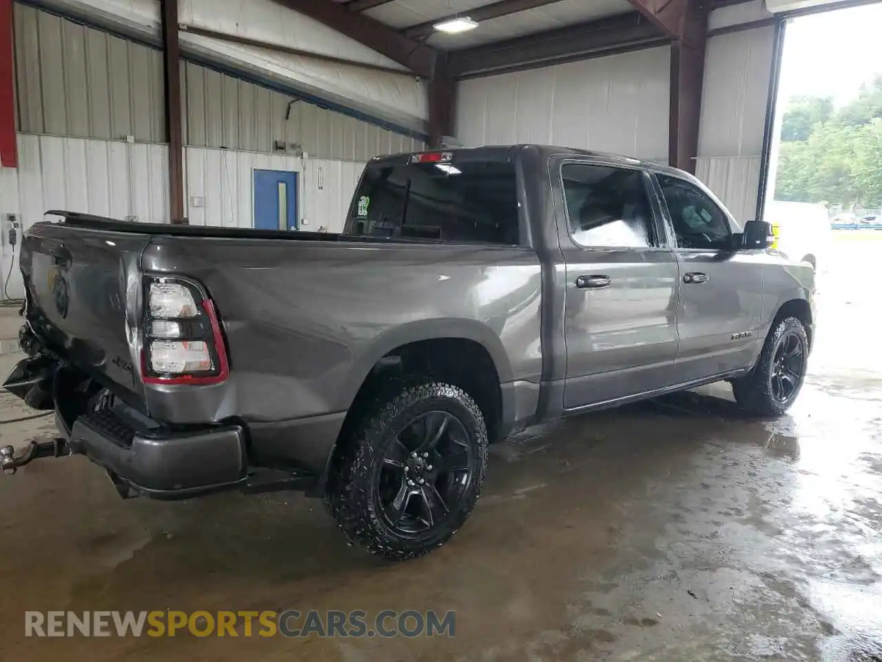 3 fotografías del automóvil dañado 1C6SRFFTXMN656533 RAM 1500 2021