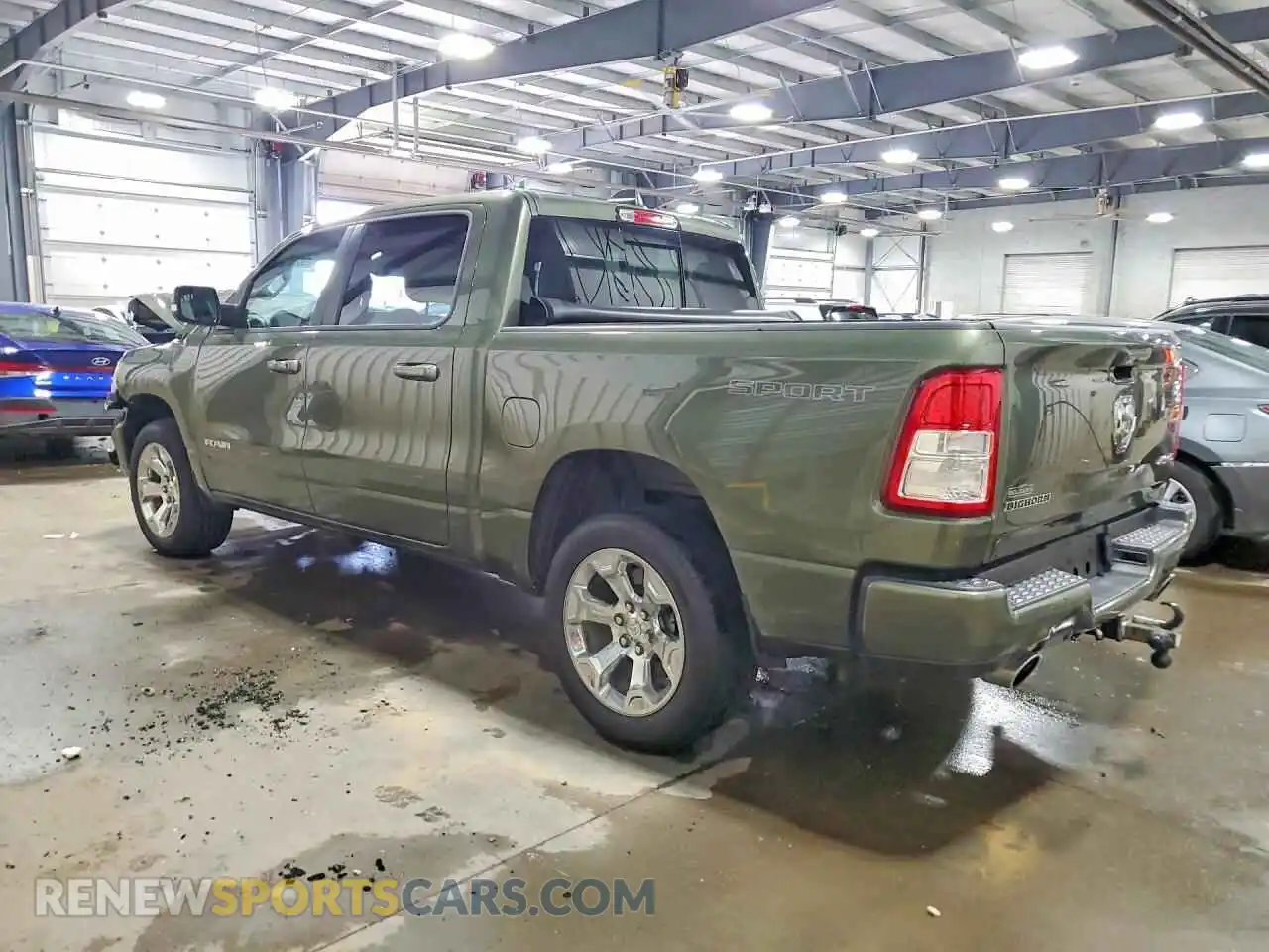 2 fotografías del automóvil dañado 1C6SRFFTXMN695610 RAM 1500 2021