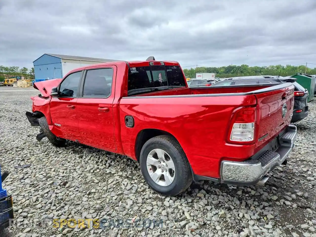 2 fotografías del automóvil dañado 1C6SRFFTXMN701910 RAM 1500 2021