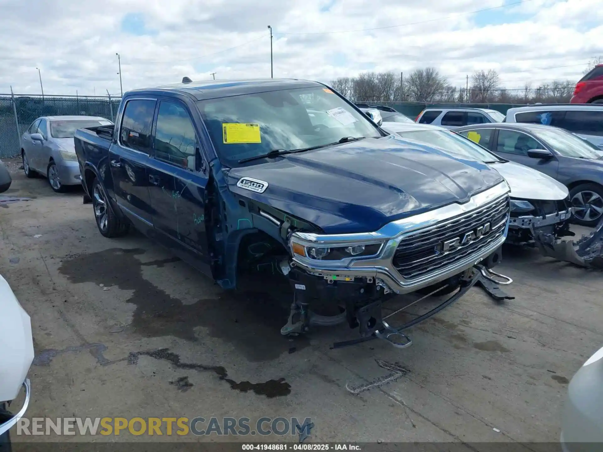 1 Photograph of a damaged car 1C6SRFHT1MN578723 RAM 1500 2021