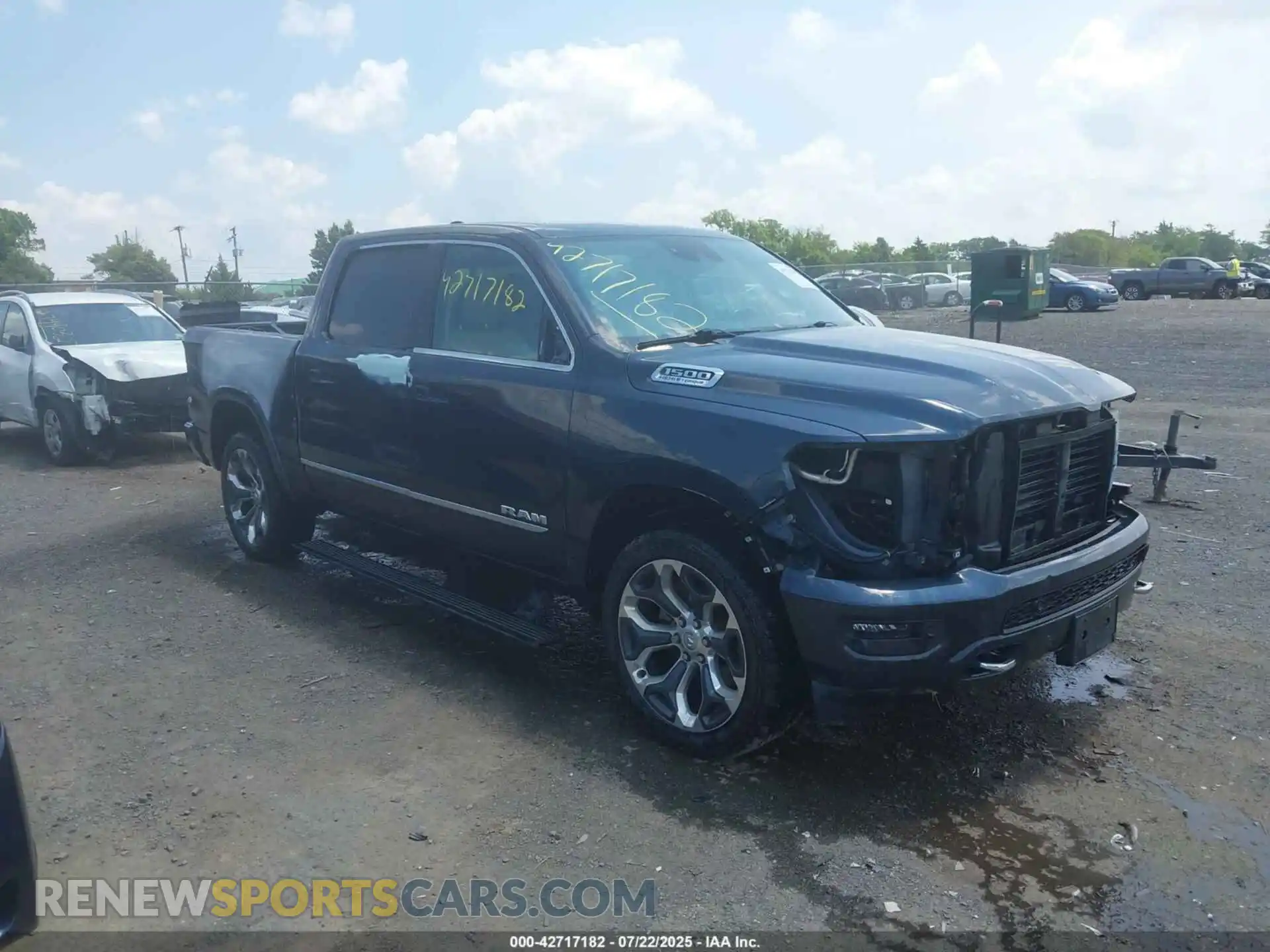 1 Photograph of a damaged car 1C6SRFHT4MN525904 RAM 1500 2021