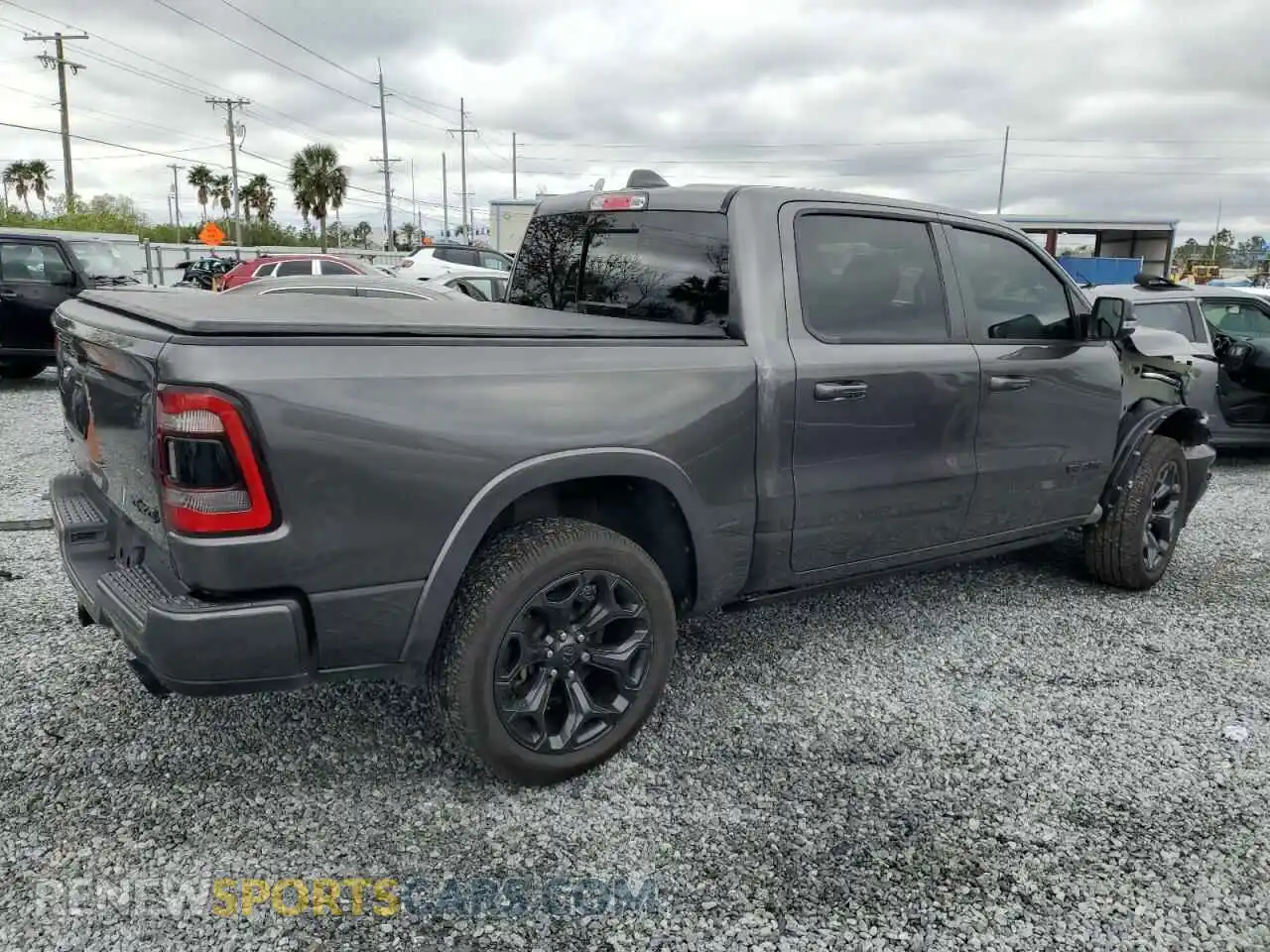 3 Photograph of a damaged car 1C6SRFHT9MN552032 RAM 1500 2021
