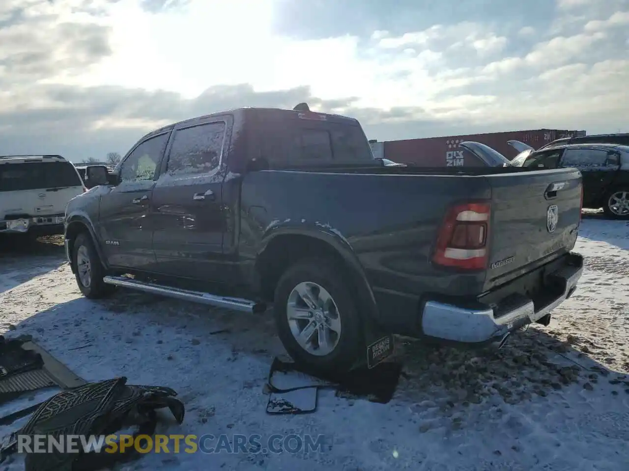 2 fotografías del automóvil dañado 1C6SRFJM6MN681011 RAM 1500 2021