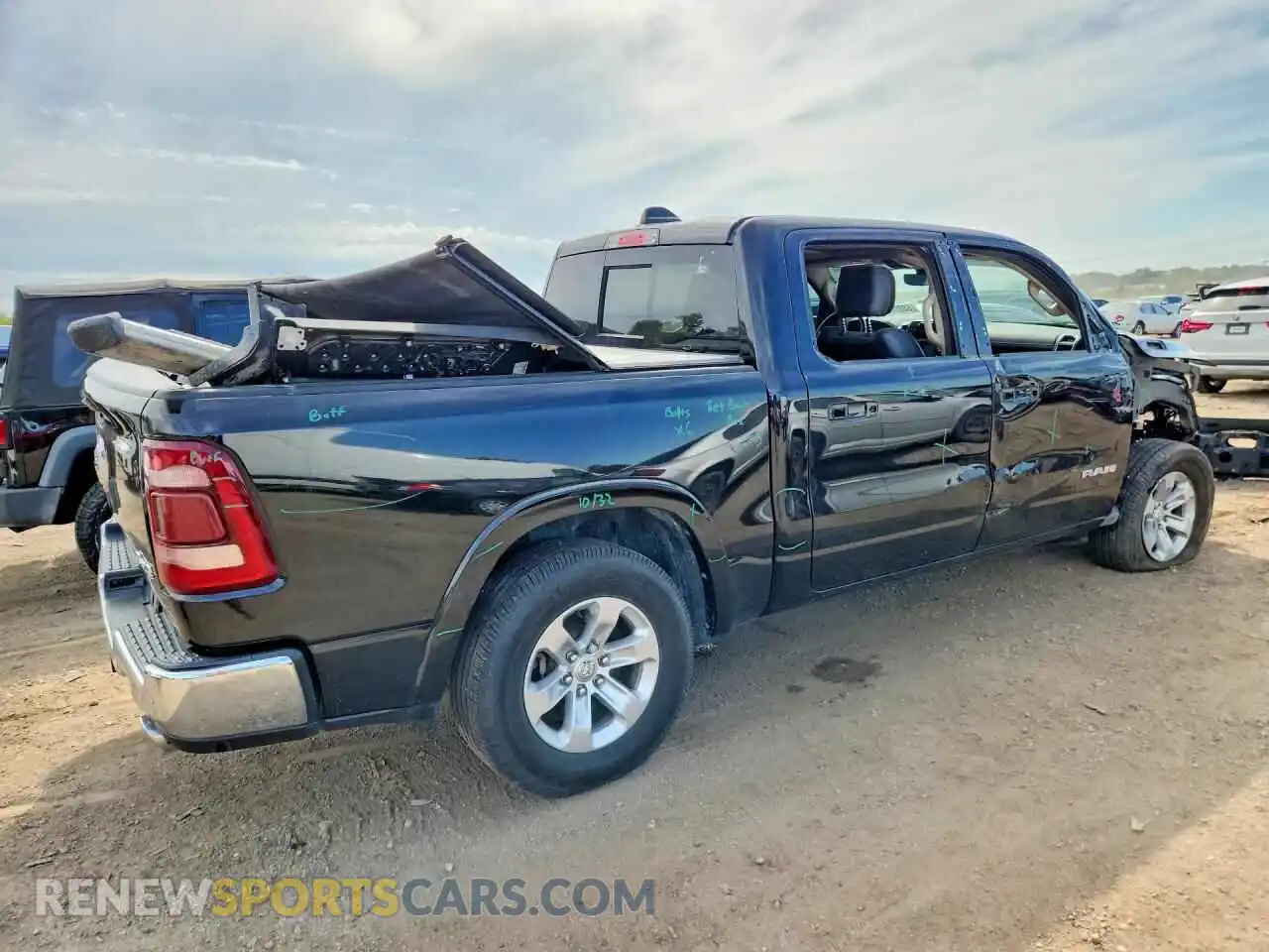 3 fotografías del automóvil dañado 1C6SRFJT0MN817575 RAM 1500 2021