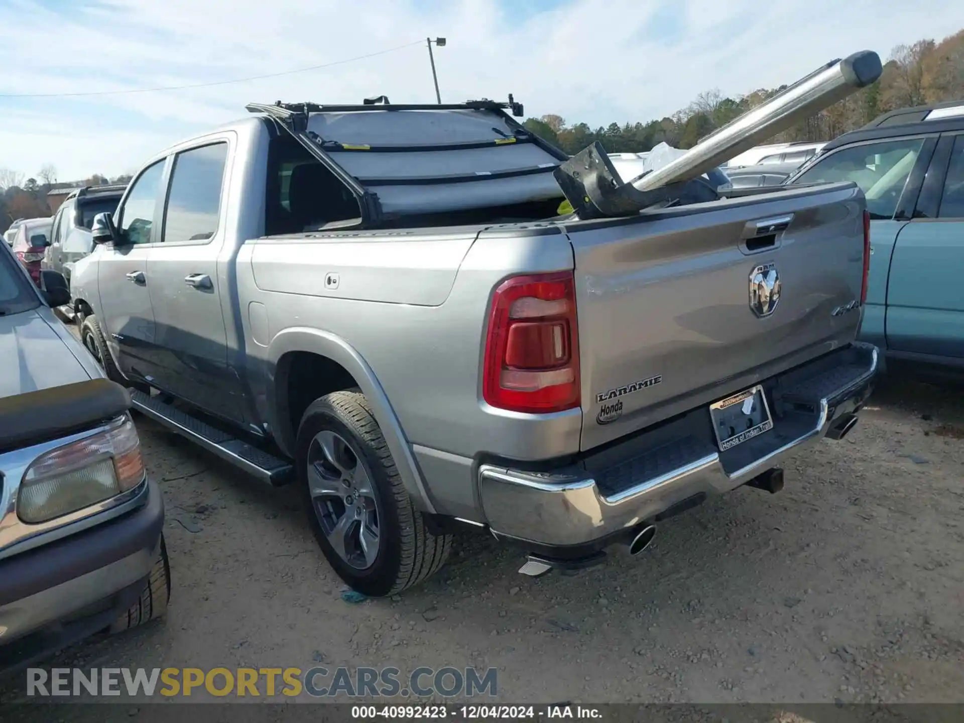 3 Photograph of a damaged car 1C6SRFJT1MN702466 RAM 1500 2021