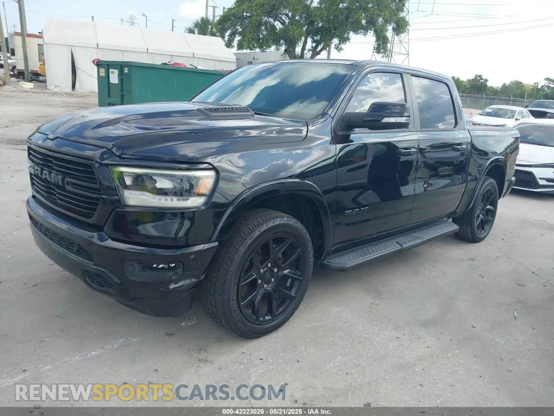 2 fotografías del automóvil dañado 1C6SRFJT3MN520395 RAM 1500 2021