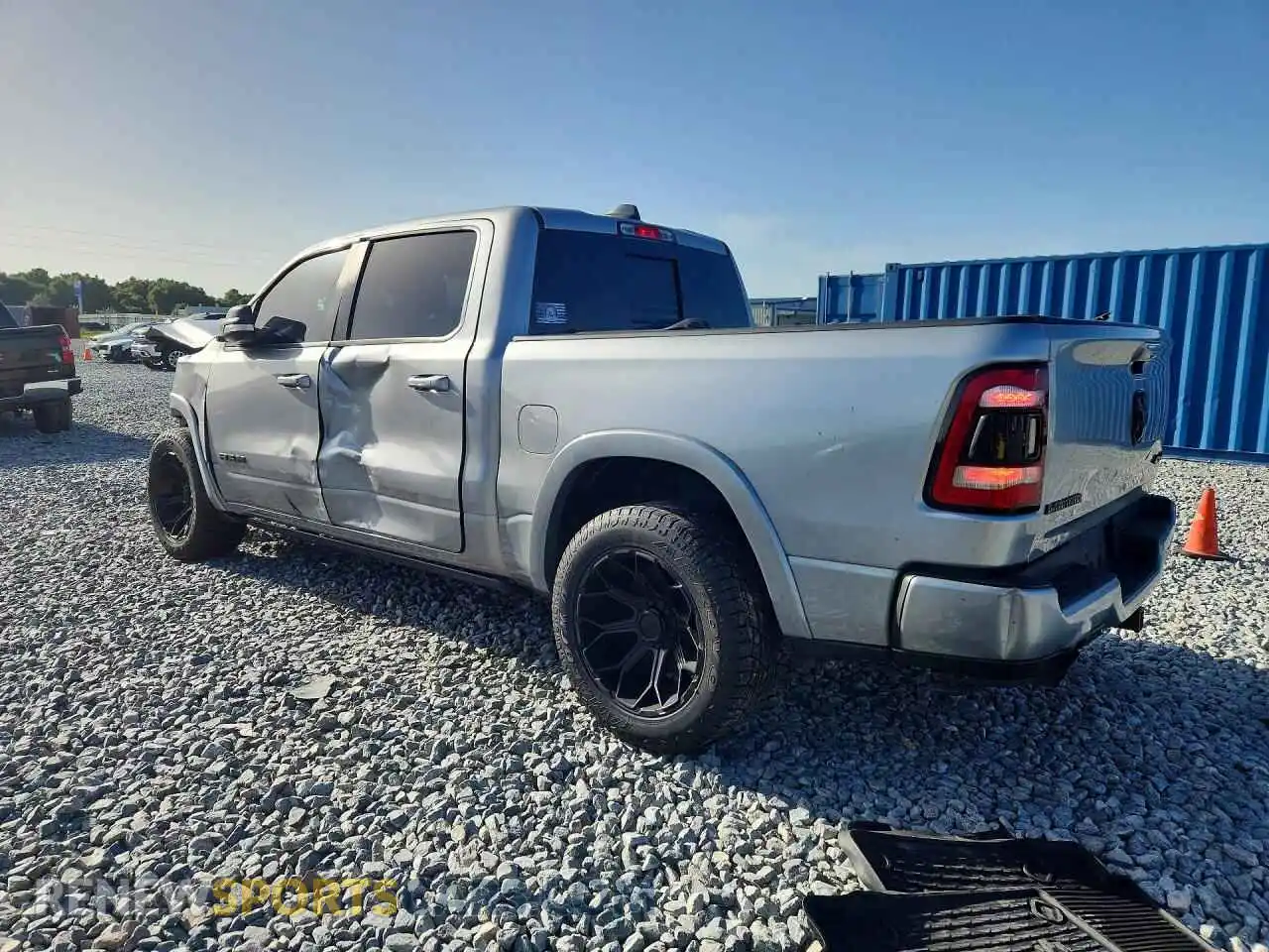 2 Photograph of a damaged car 1C6SRFJT4MN550666 RAM 1500 2021