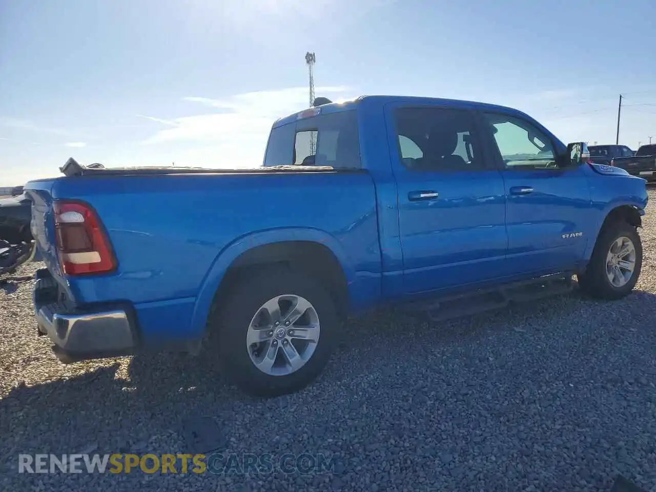 3 Photograph of a damaged car 1C6SRFJT4MN697098 RAM 1500 2021