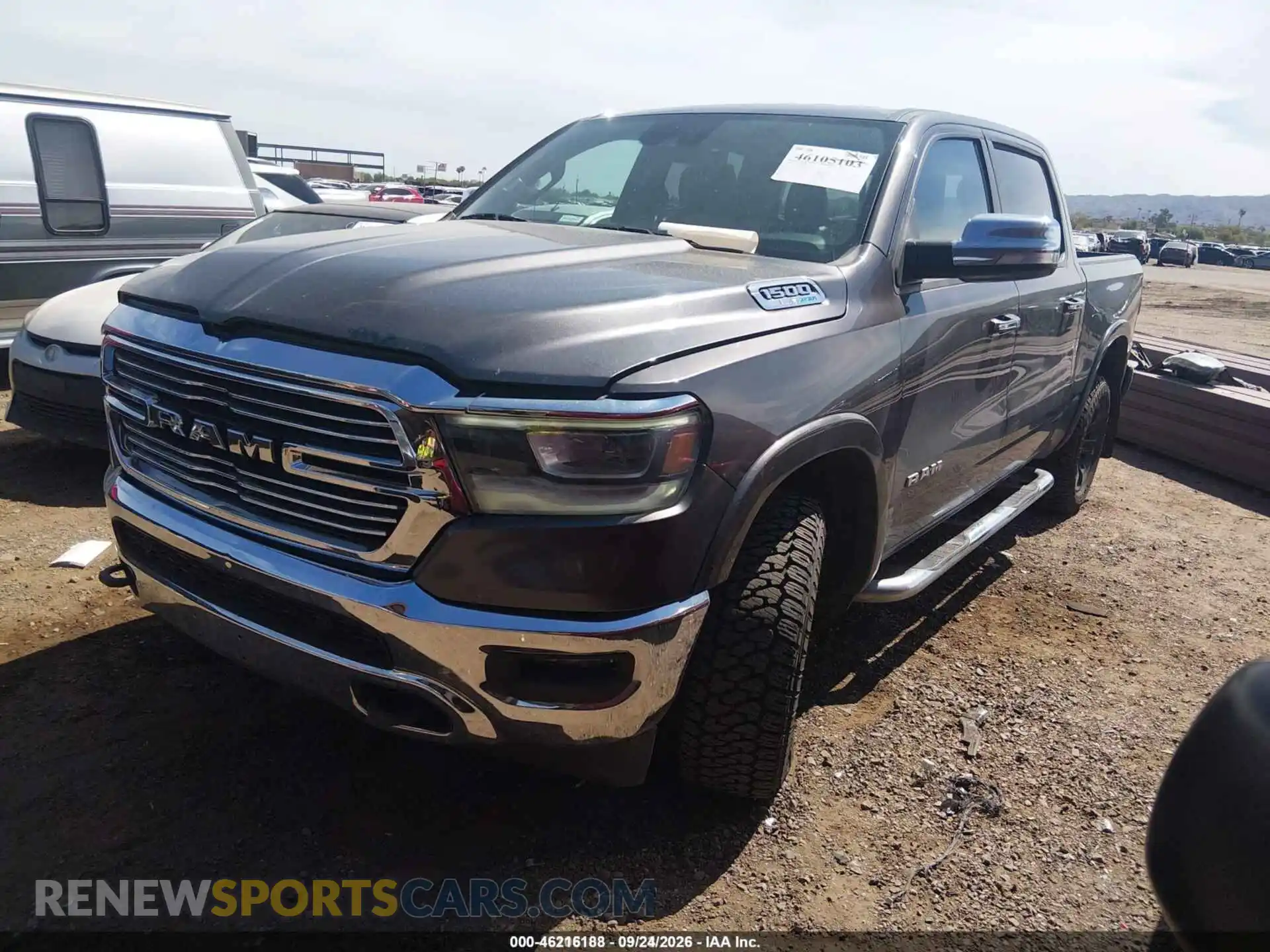 2 fotografías del automóvil dañado 1C6SRFJT5MN815031 RAM 1500 2021