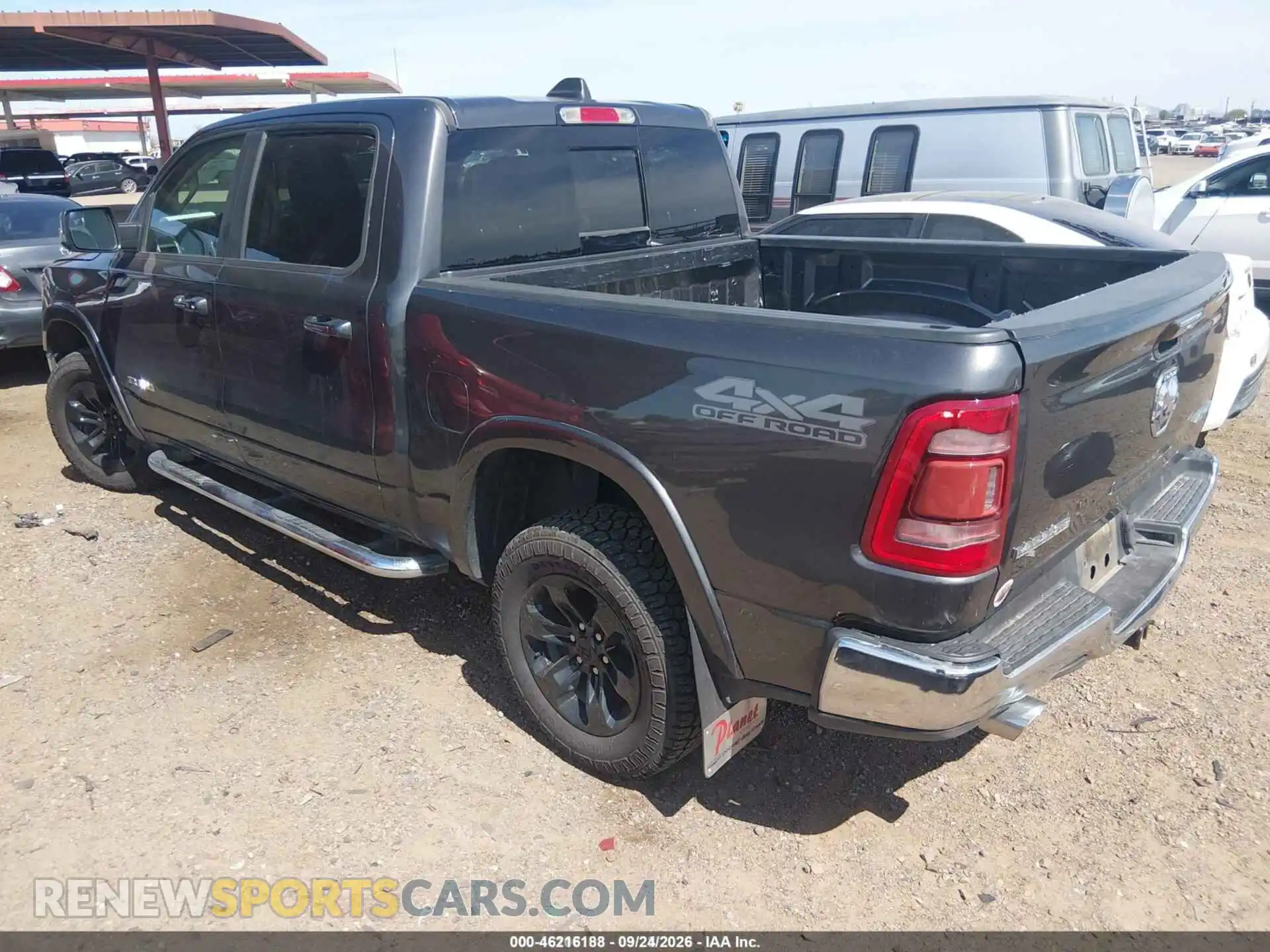 3 fotografías del automóvil dañado 1C6SRFJT5MN815031 RAM 1500 2021