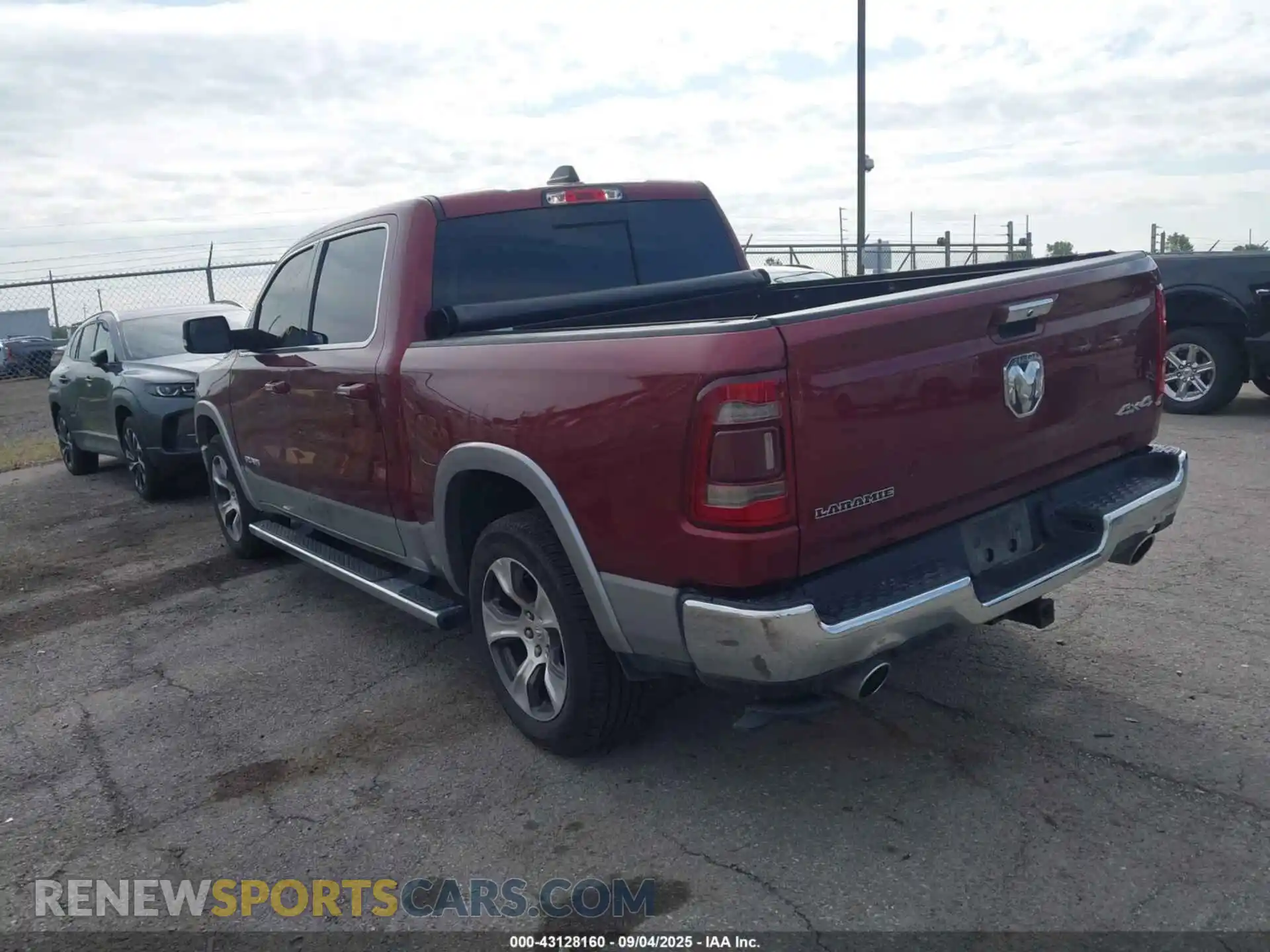 3 Photograph of a damaged car 1C6SRFJT7MN774479 RAM 1500 2021