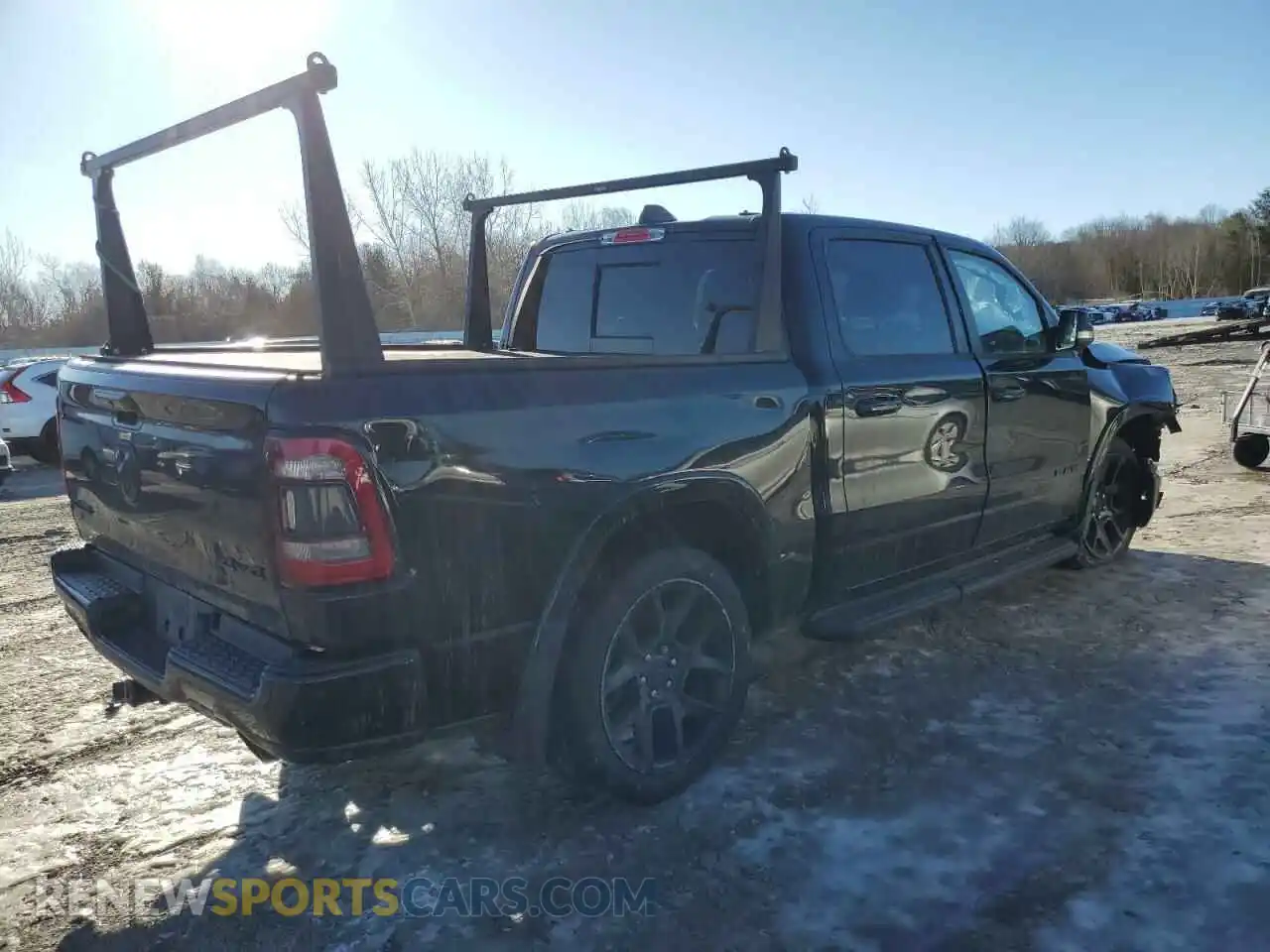 3 Фотография поврежденного автомобиля 1C6SRFJTXMN577760 RAM 1500 2021