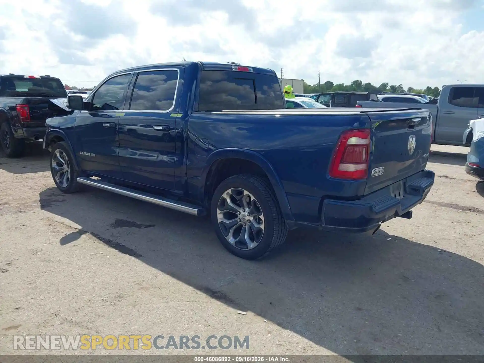 3 Photograph of a damaged car 1C6SRFKT6MN823508 RAM 1500 2021