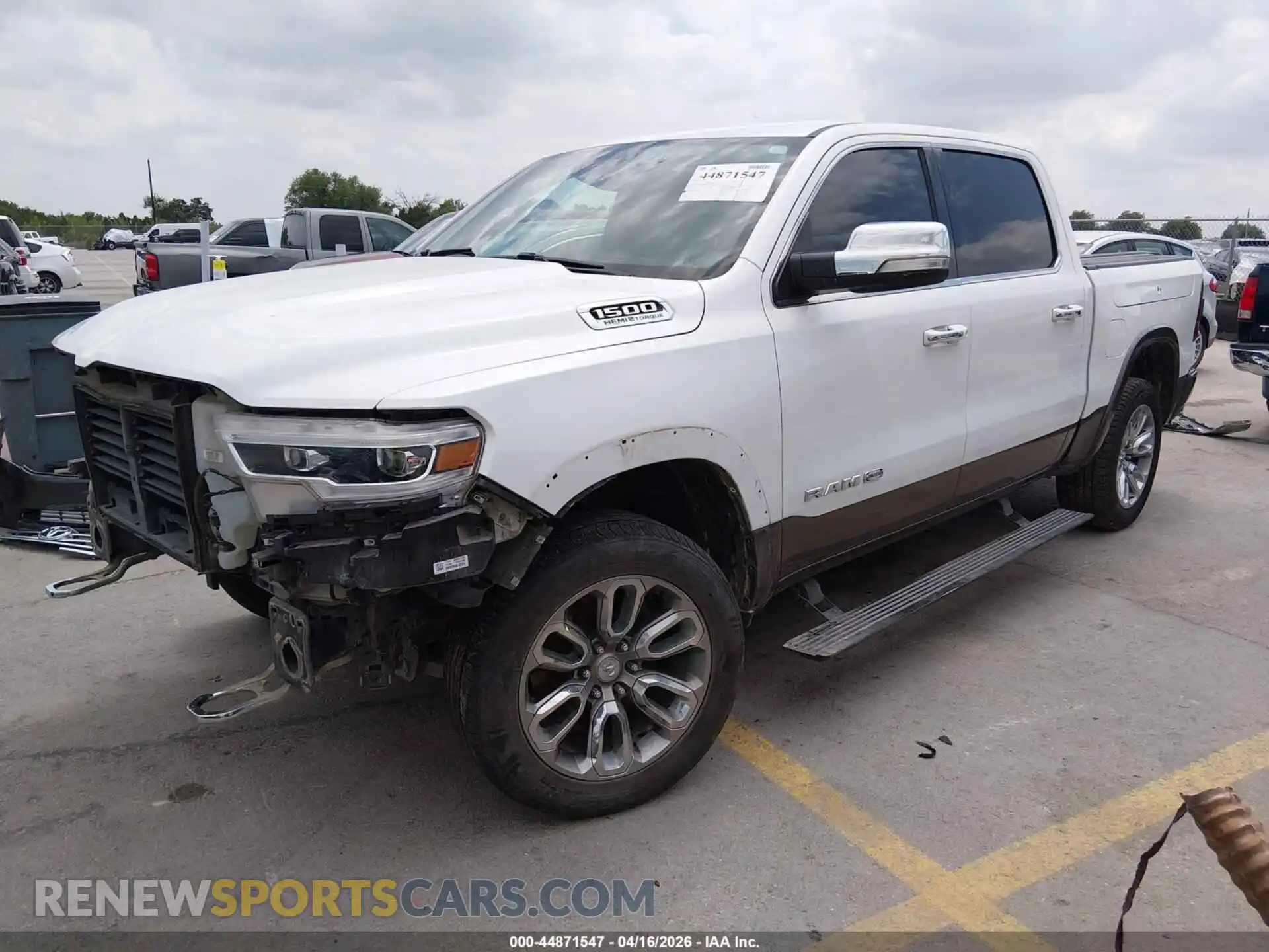 2 Photograph of a damaged car 1C6SRFKT7MN525663 RAM 1500 2021