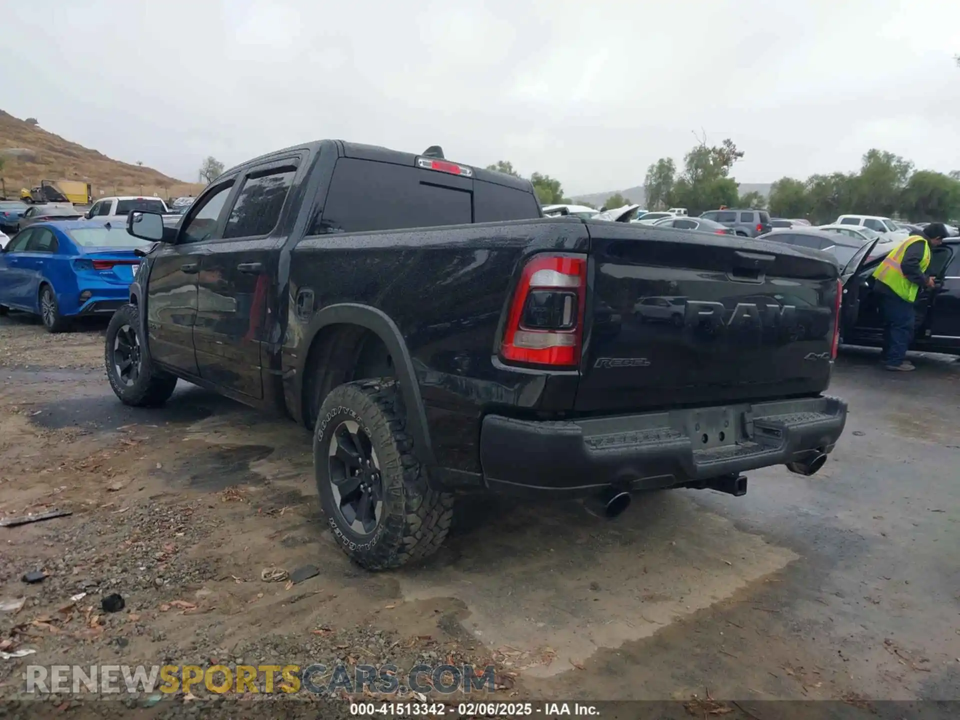 3 Photograph of a damaged car 1C6SRFLT0MN614070 RAM 1500 2021