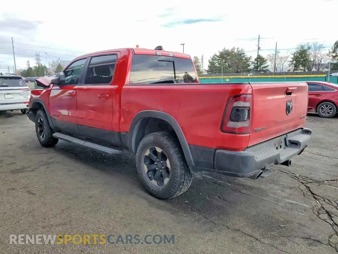 2 fotografías del automóvil dañado 1C6SRFLT8MN807146 RAM 1500 2021
