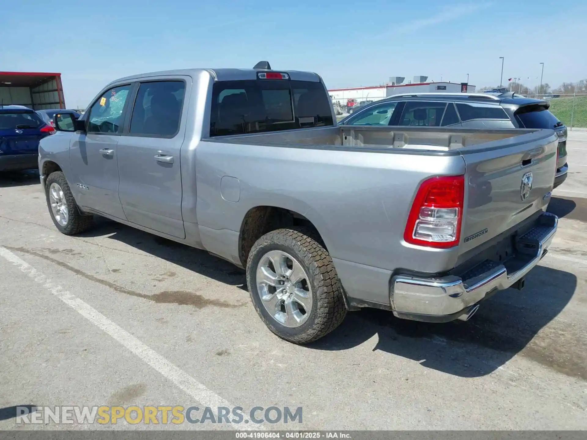 3 Photograph of a damaged car 1C6SRFMT9MN613806 RAM 1500 2021