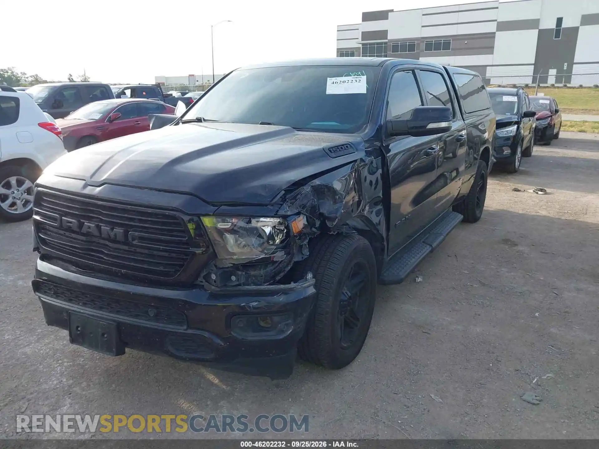 2 fotografías del automóvil dañado 1C6SRFMTXMN764766 RAM 1500 2021