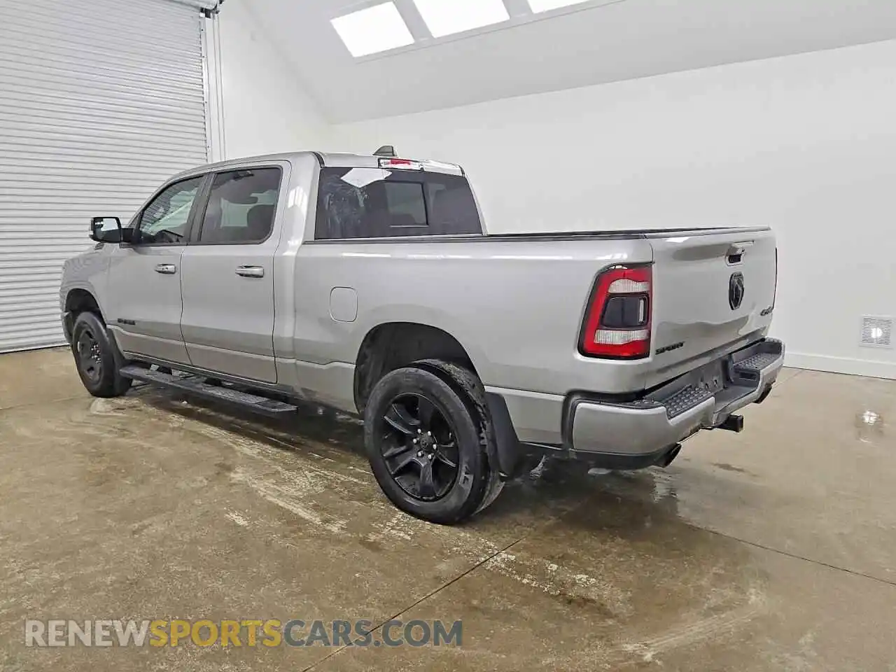 2 Photograph of a damaged car 1C6SRFTT1MN515502 RAM 1500 2021