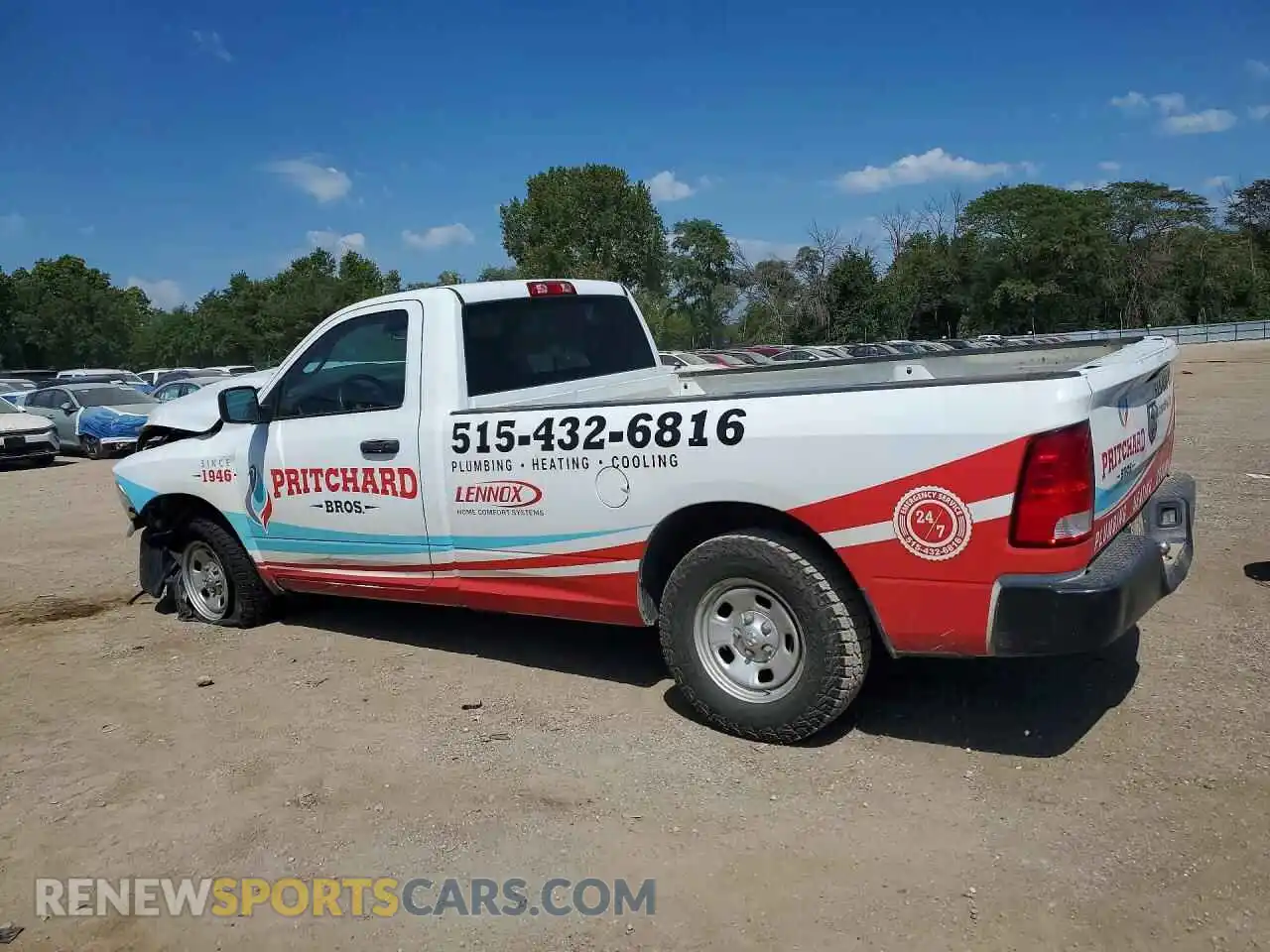2 Photograph of a damaged car 3C6JR6DG1MG624533 RAM 1500 2021