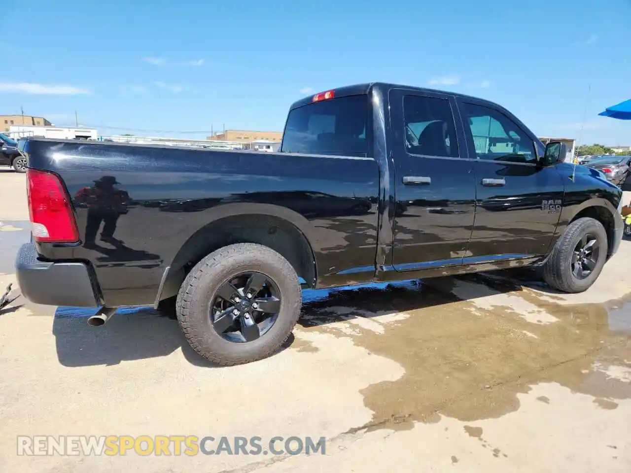 3 Photograph of a damaged car 1C6RR6FG2NS170125 RAM 1500 2022