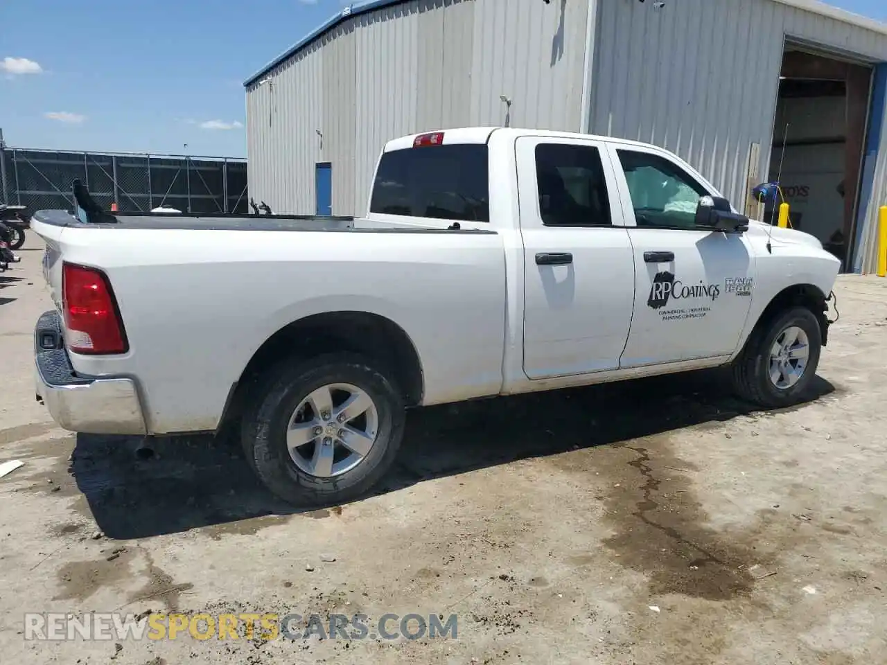 3 Photograph of a damaged car 1C6RR7FG7NS199531 RAM 1500 2022