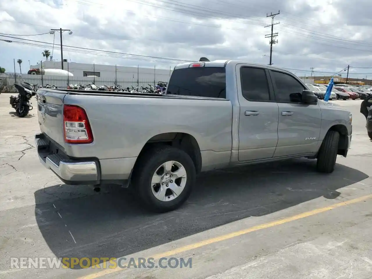 3 Photograph of a damaged car 1C6RREBG0NN230966 RAM 1500 2022