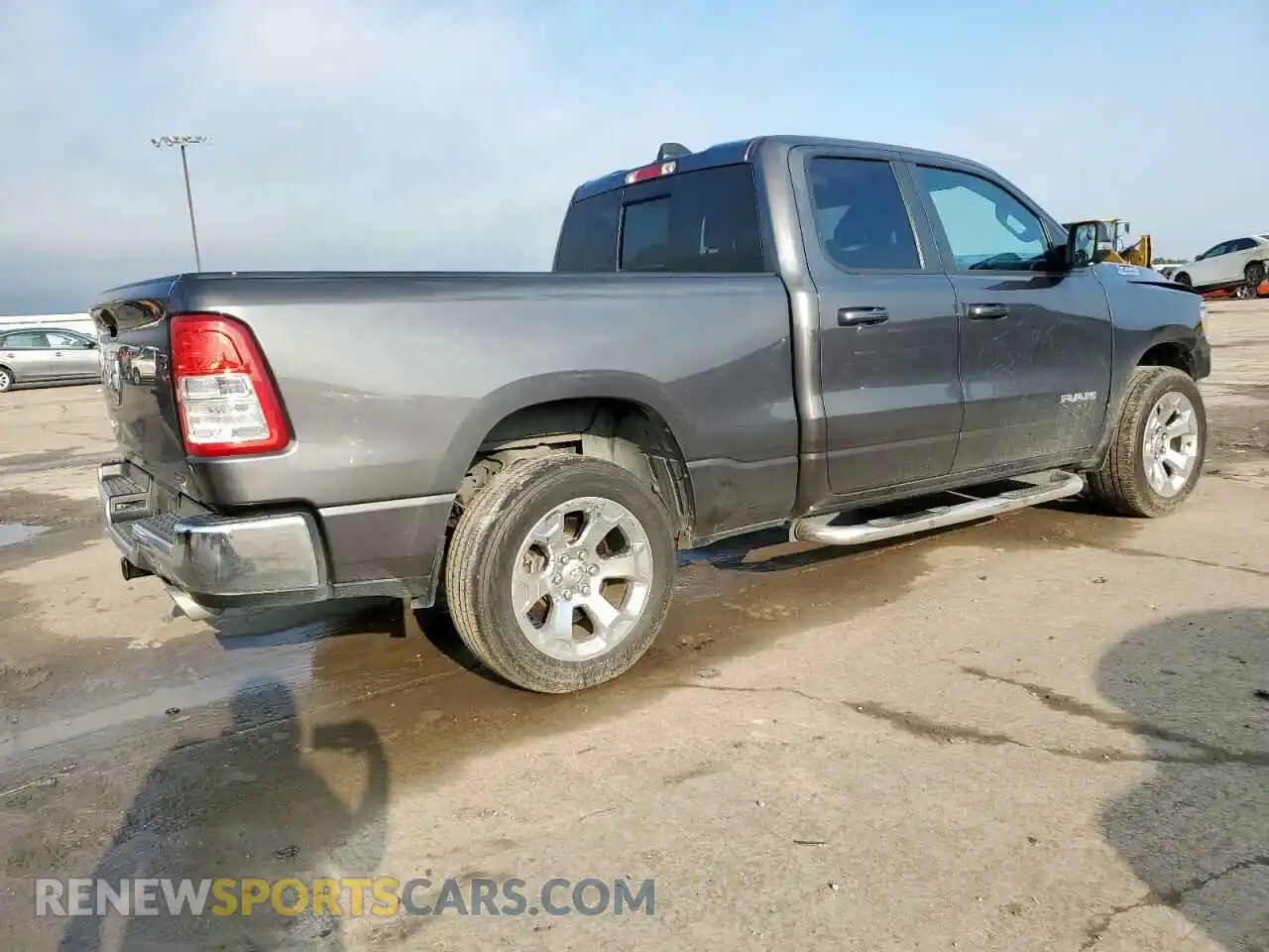 3 Photograph of a damaged car 1C6RREBT3NN228190 RAM 1500 2022