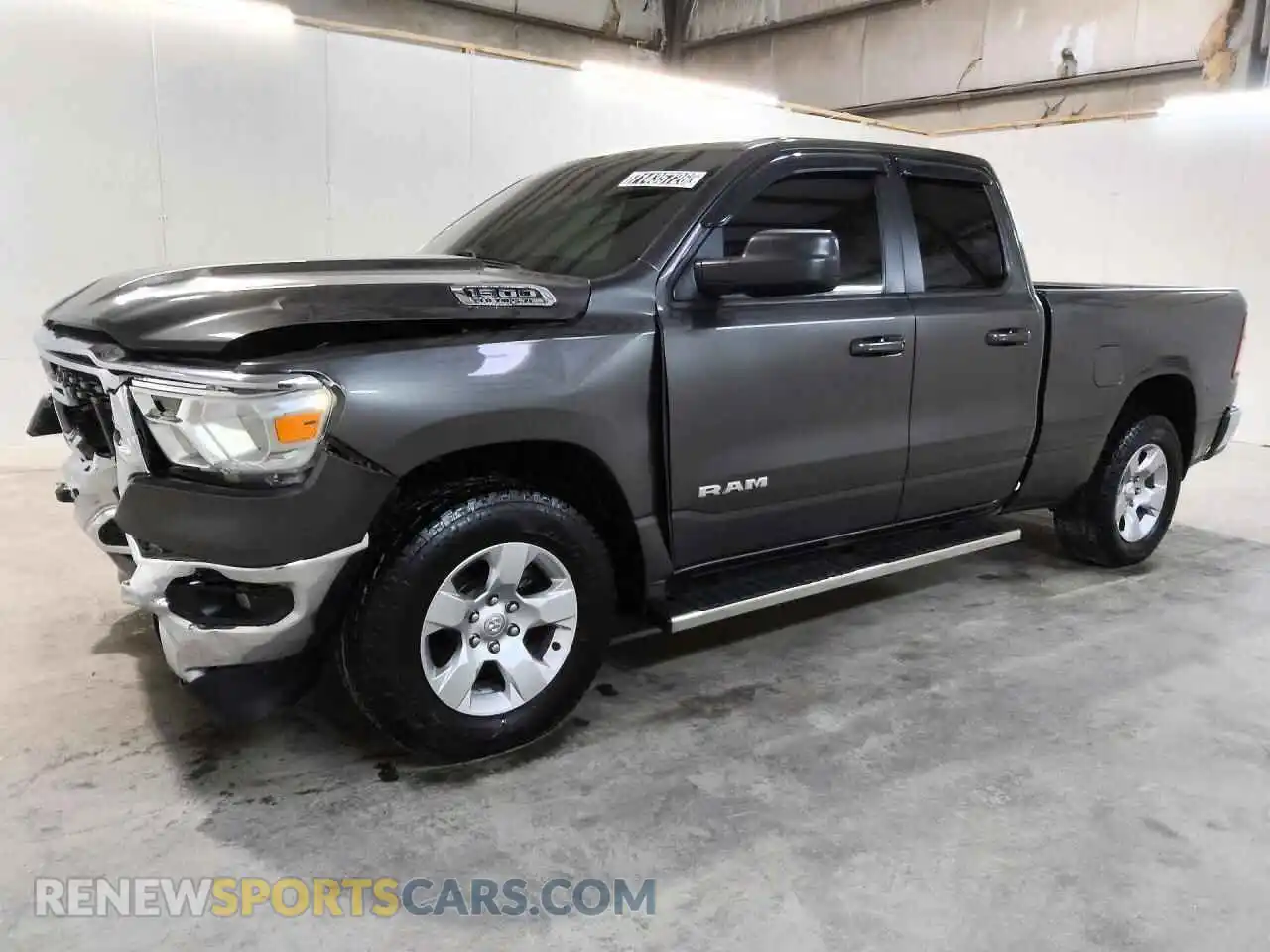 1 Photograph of a damaged car 1C6RREBT4NN273610 RAM 1500 2022