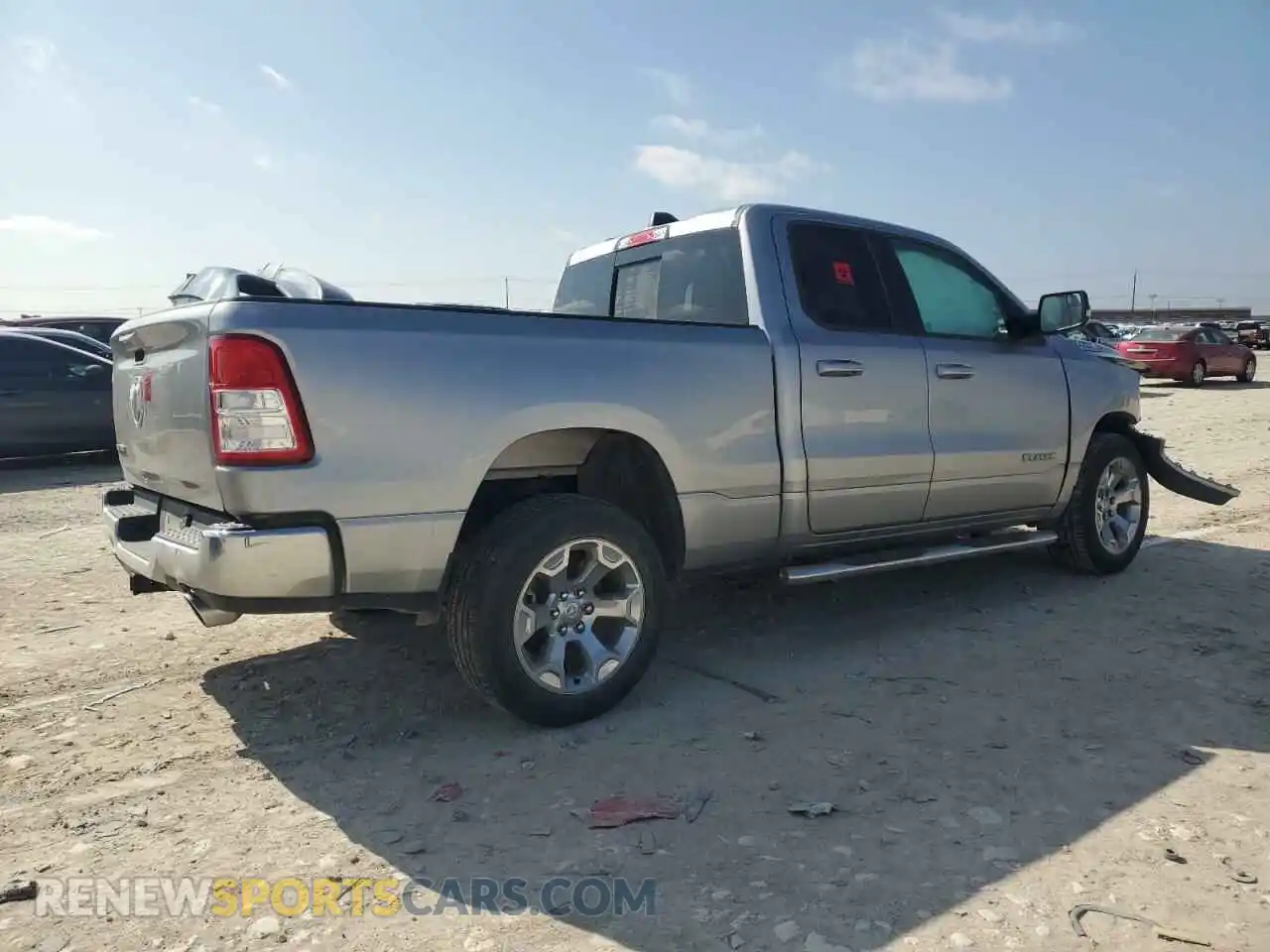 3 Photograph of a damaged car 1C6RREBT5NN326086 RAM 1500 2022