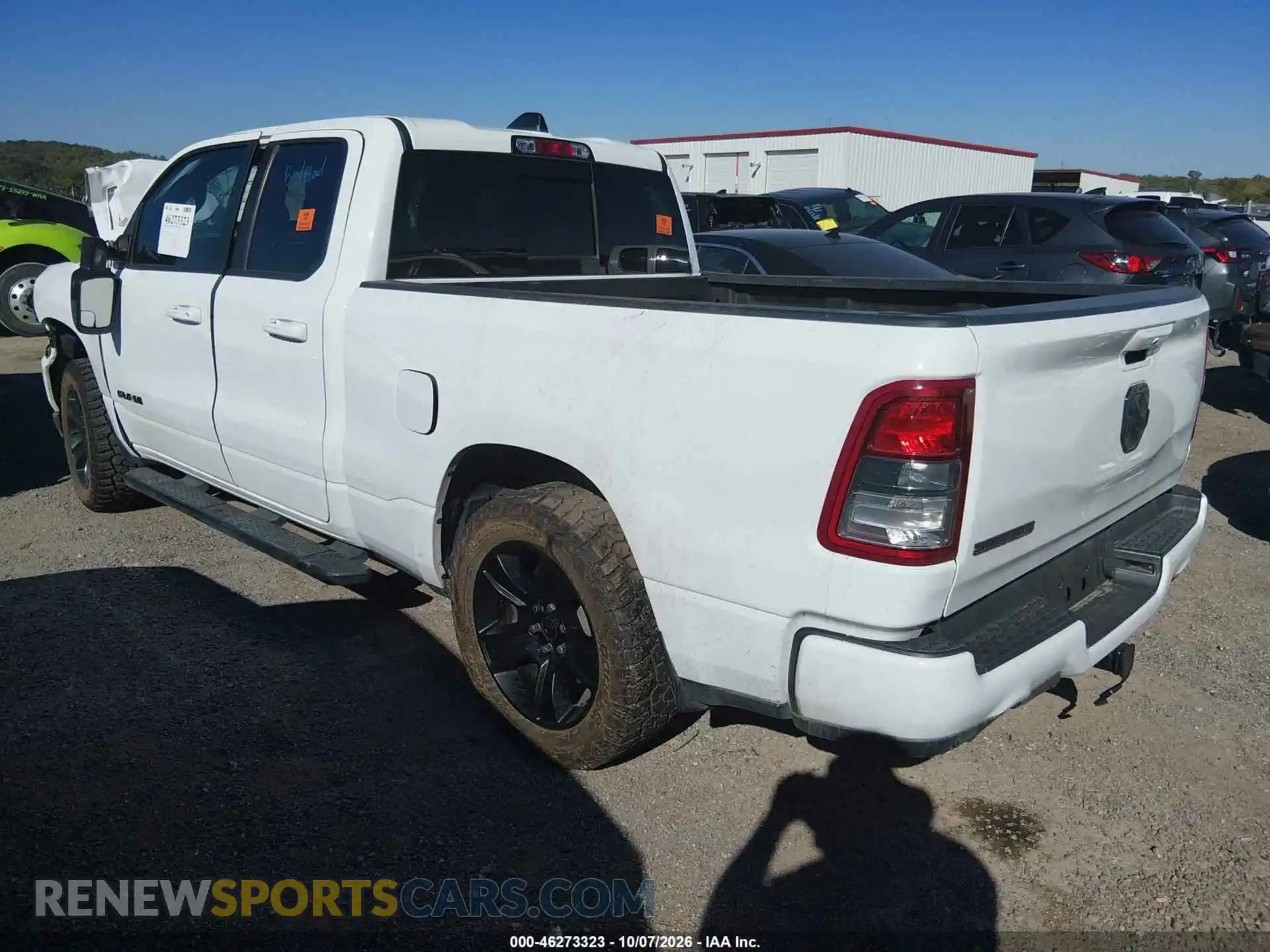 3 Photograph of a damaged car 1C6RREBT5NN373392 RAM 1500 2022