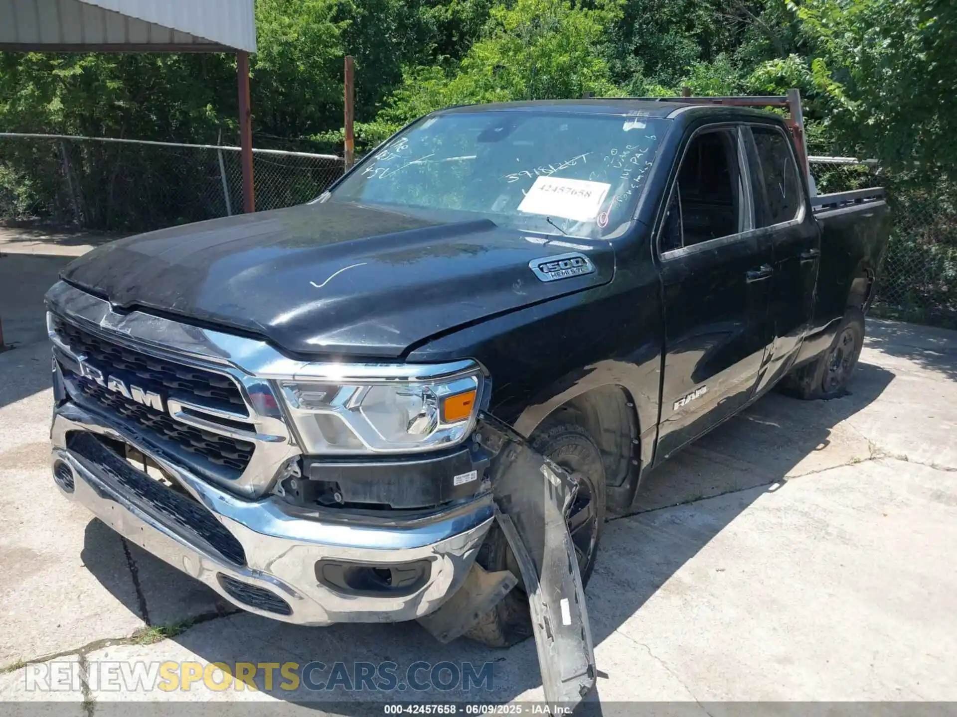 2 Photograph of a damaged car 1C6RREBT9NN329007 RAM 1500 2022