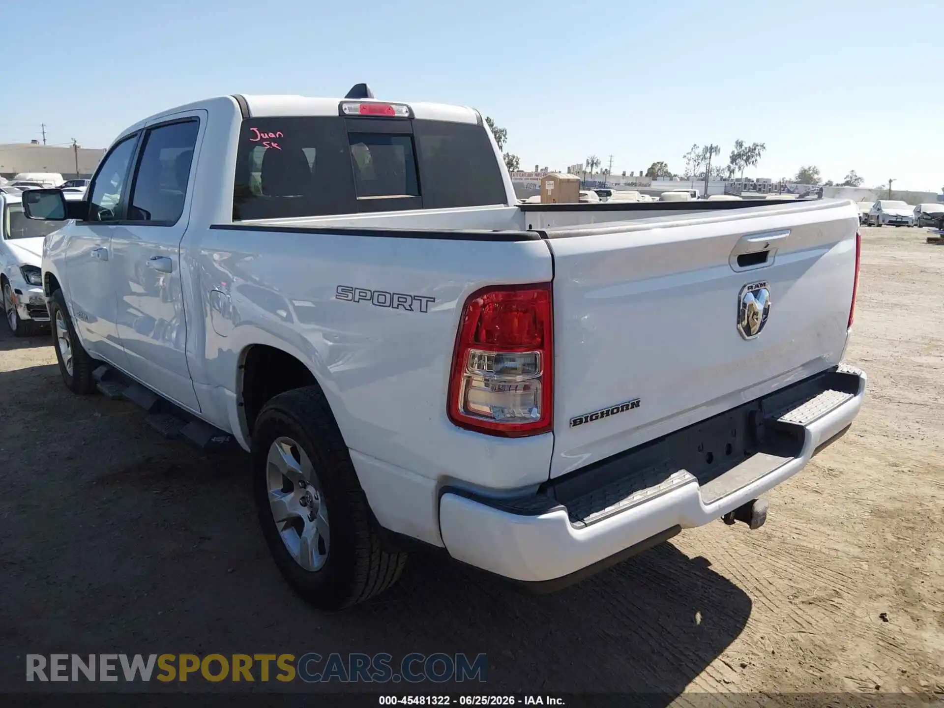 3 Photograph of a damaged car 1C6RREFG0NN337123 RAM 1500 2022