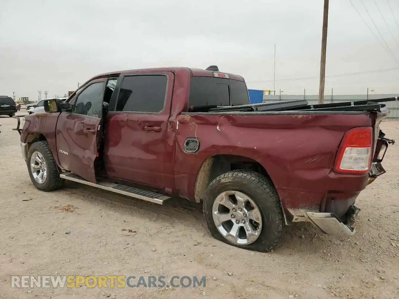 2 Photograph of a damaged car 1C6RREFG1NN218691 RAM 1500 2022