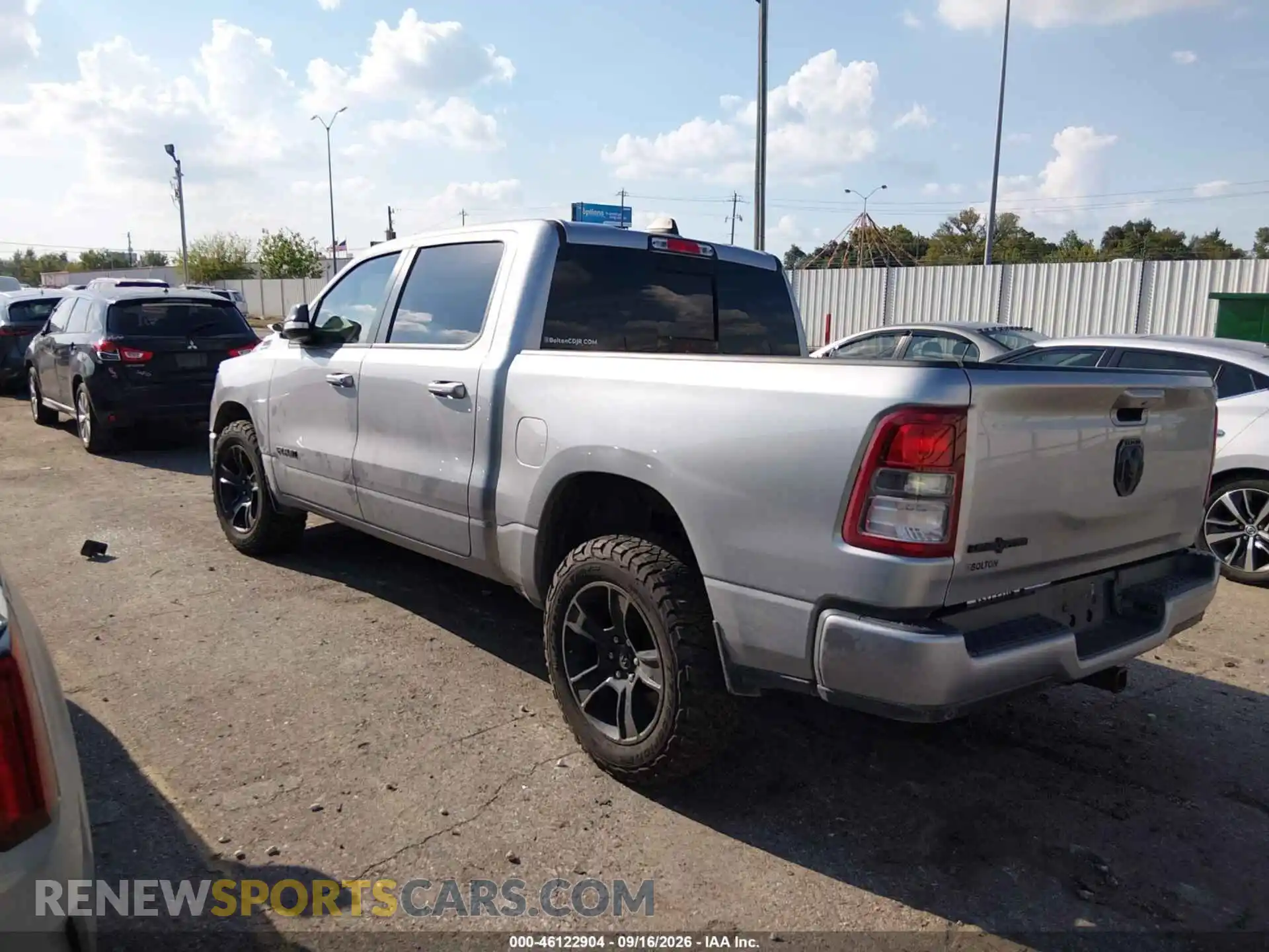 3 Photograph of a damaged car 1C6RREFG3NN407777 RAM 1500 2022