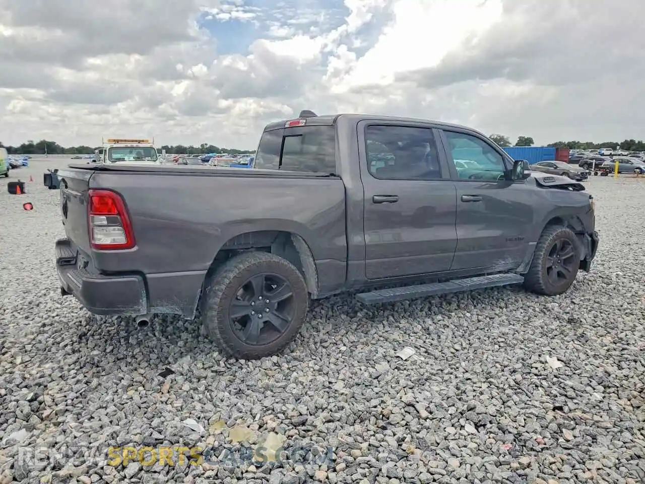 3 Фотография поврежденного автомобиля 1C6RREFG4NN275032 RAM 1500 2022