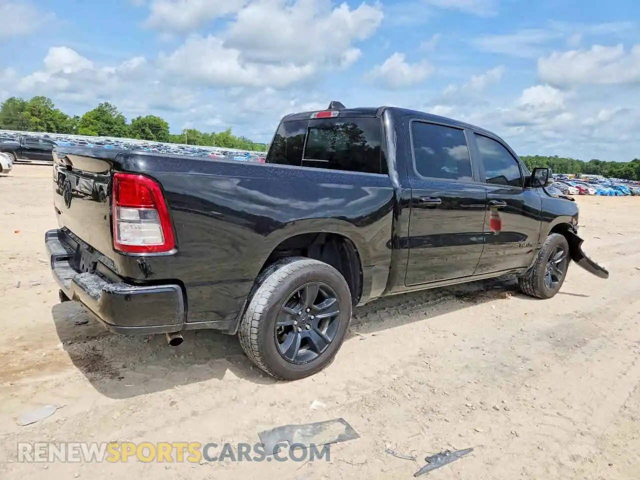 3 Photograph of a damaged car 1C6RREFGXNN425225 RAM 1500 2022