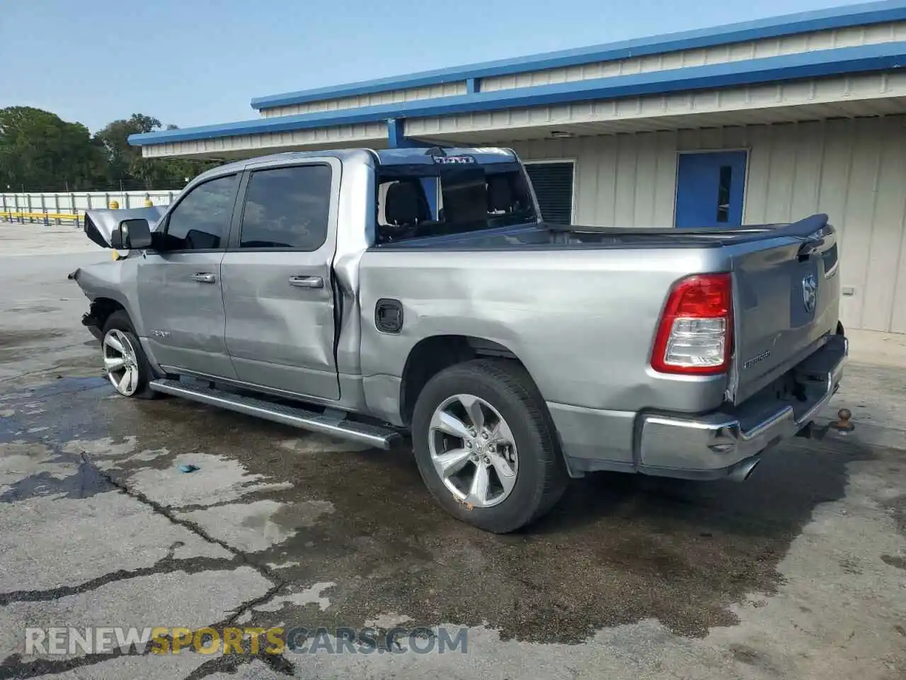2 Photograph of a damaged car 1C6RREFMXNN452284 RAM 1500 2022