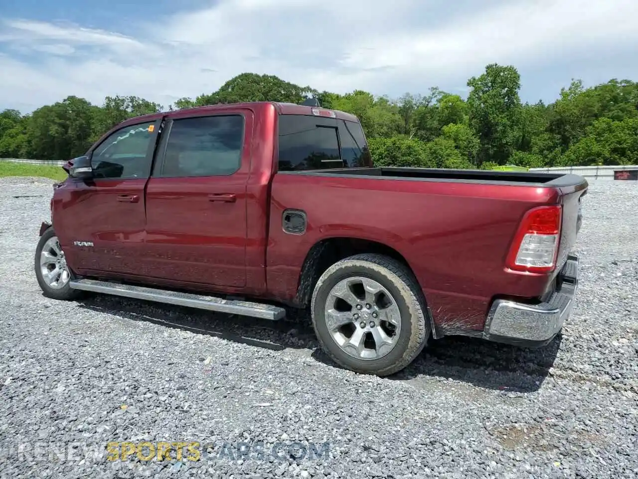 2 Photograph of a damaged car 1C6RREFT0NN277678 RAM 1500 2022